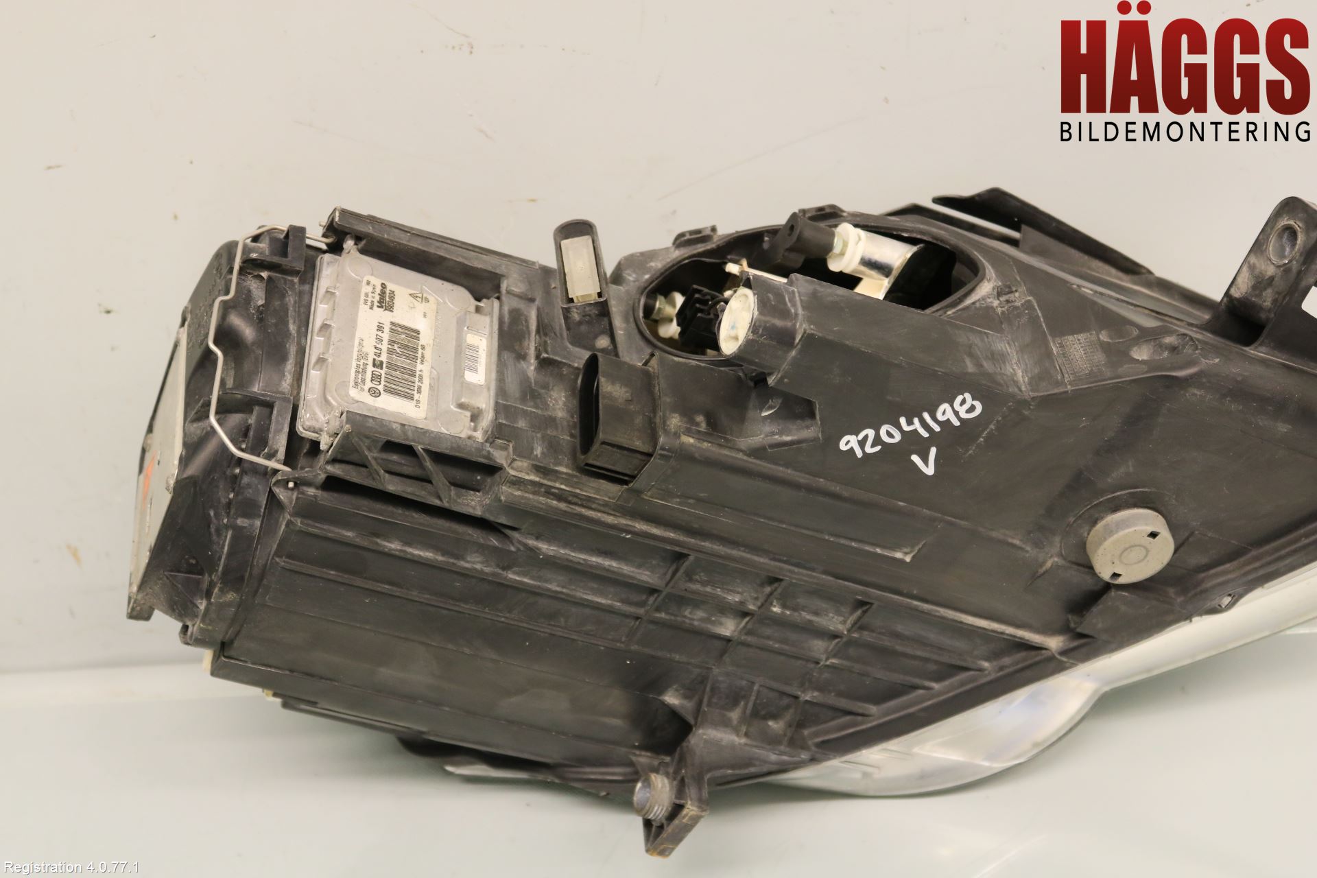 Volkswagen VW PASSAT 05-11 Strålkastare Vänster