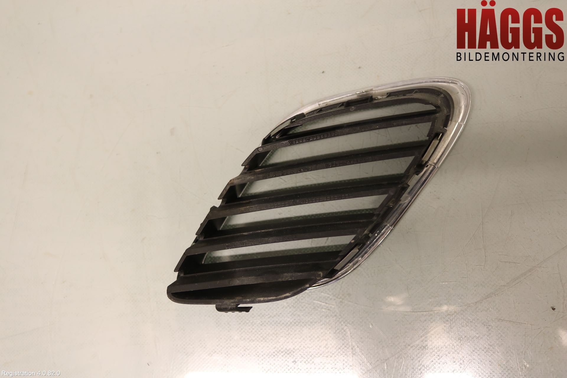 Saab 9-3 VER 2 Grilldel Höger