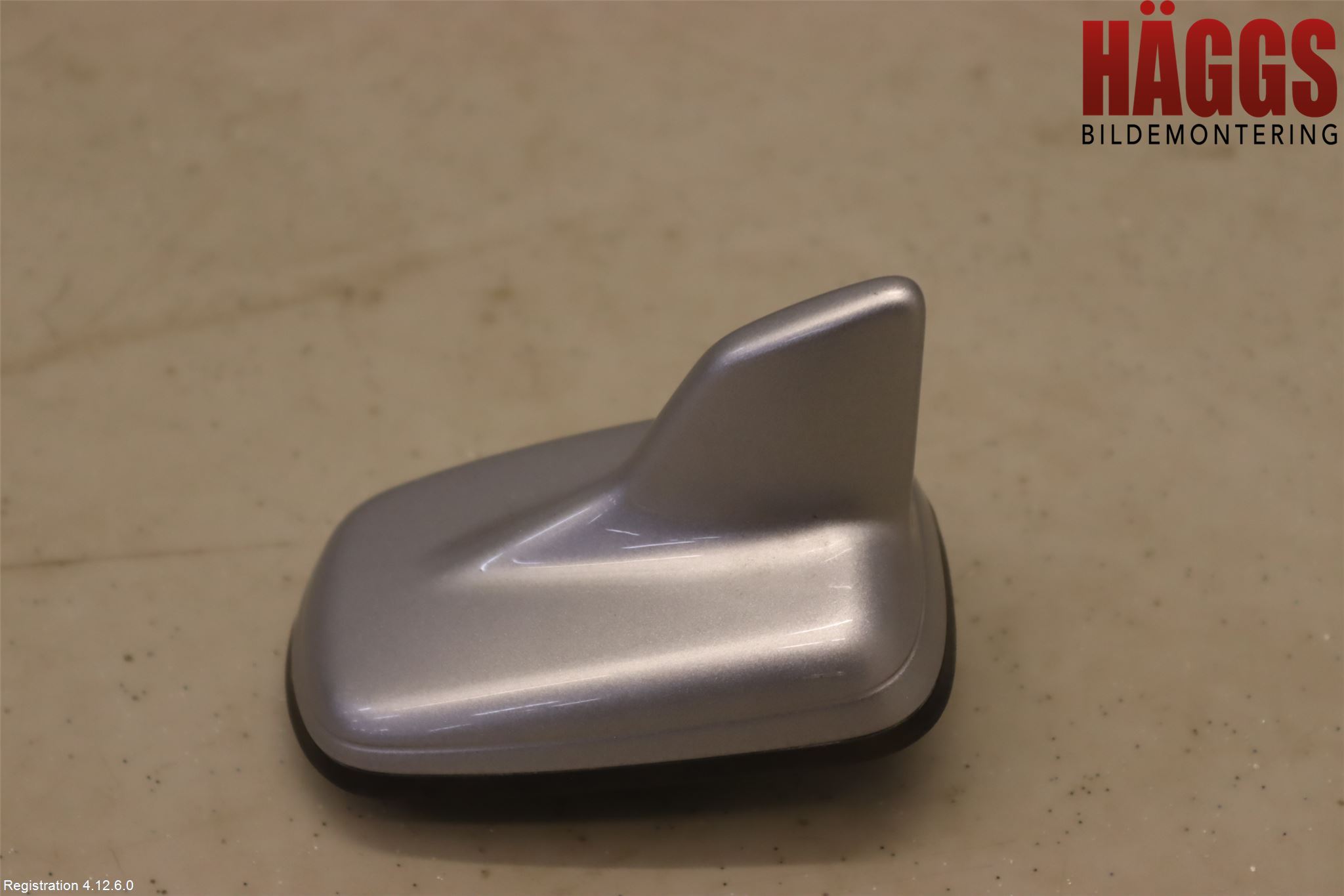 Audi A6 F2/C8 19- Antenn