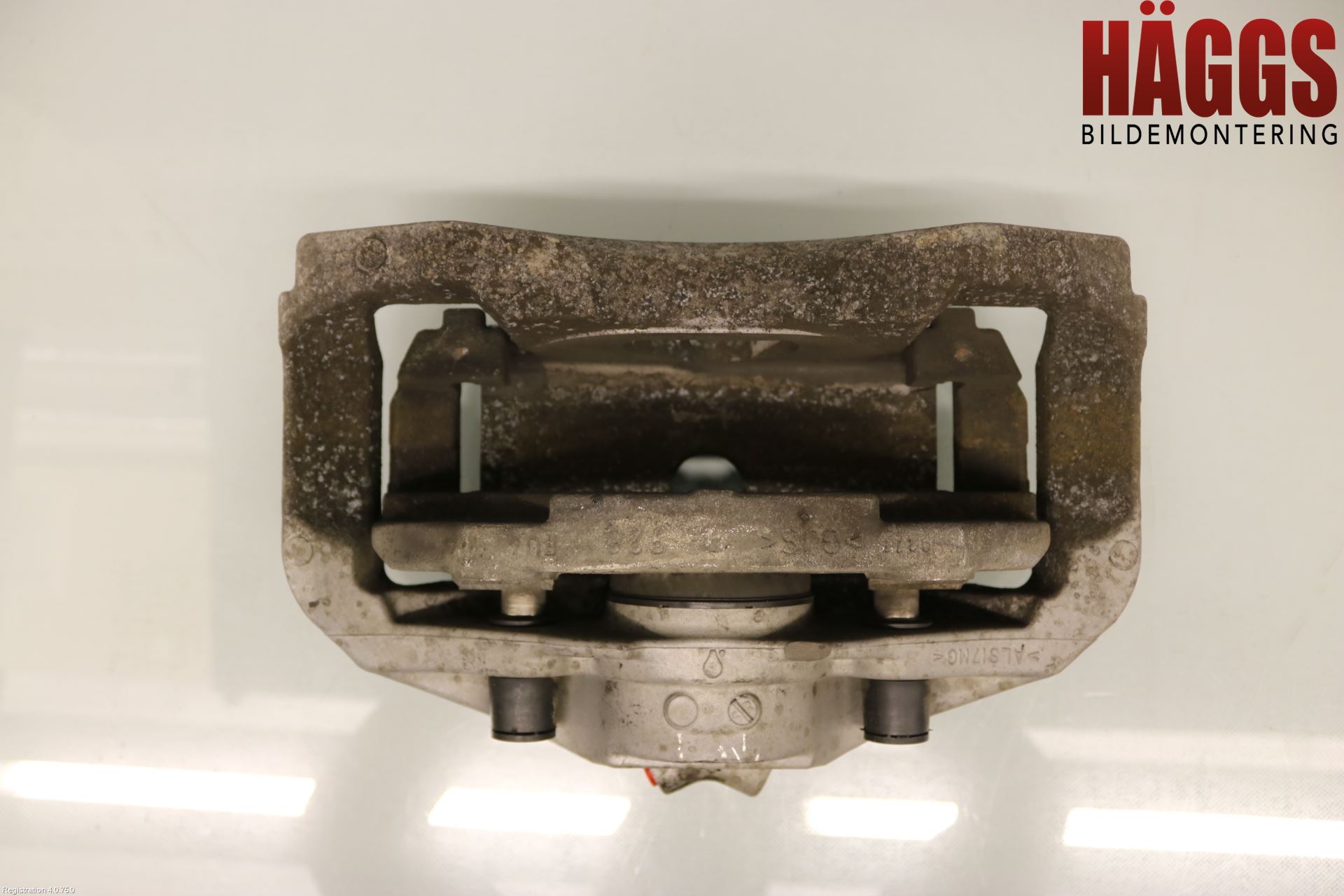 BMW 5 F10/F11/F18 09-17 Bromsok Fram Vänster
