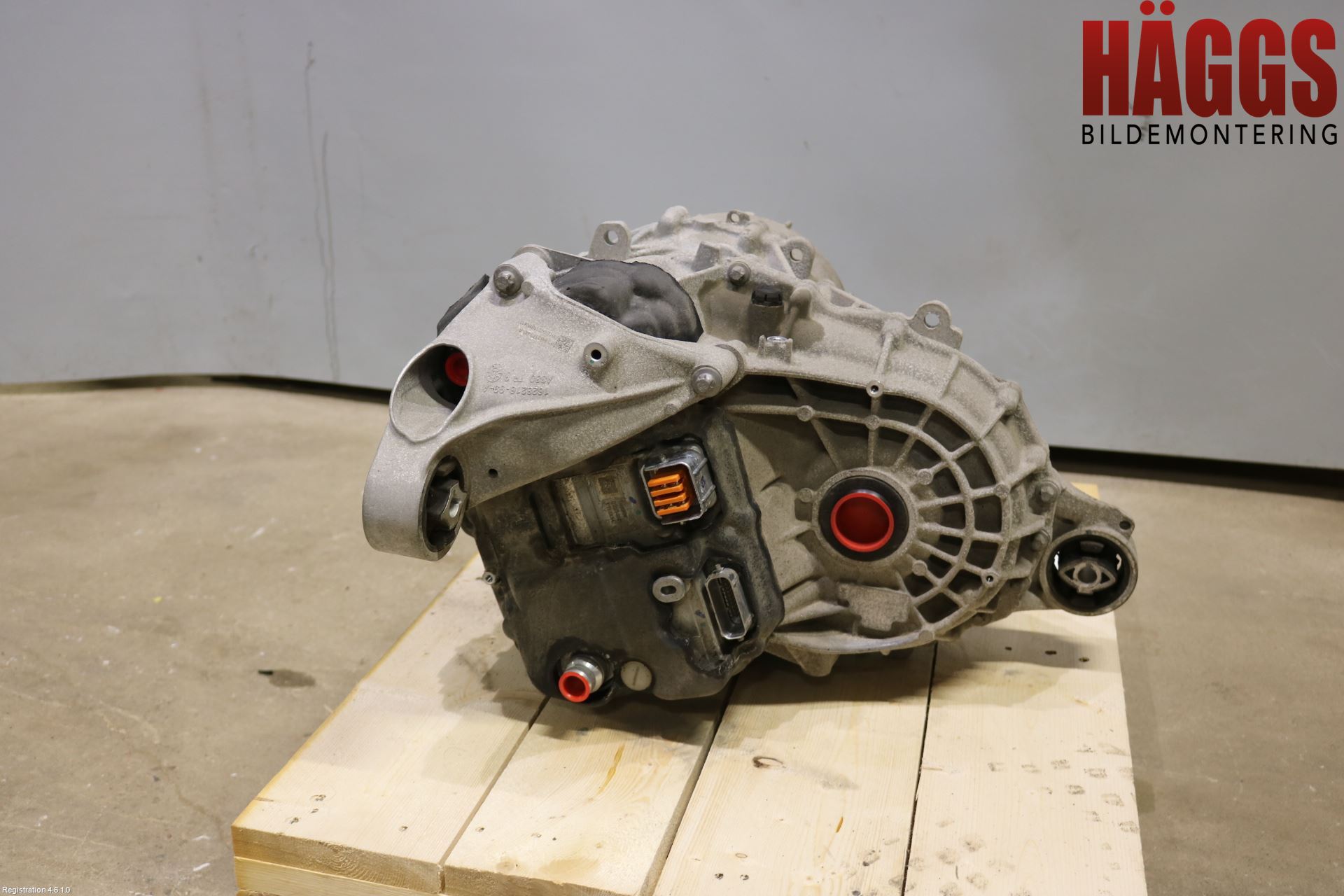 Tesla MODEL Y 21- Motor Elektrisk Bak