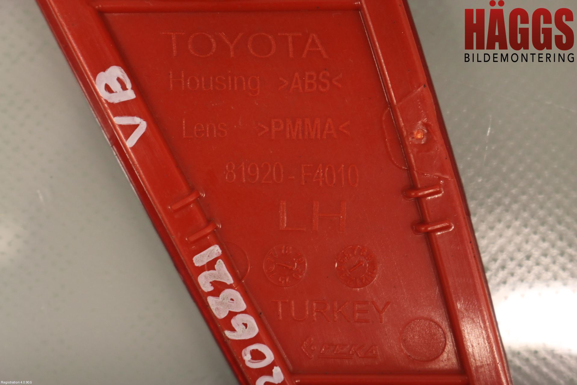 Toyota YARIS XP21 20- Dimljus/Reflex Bak