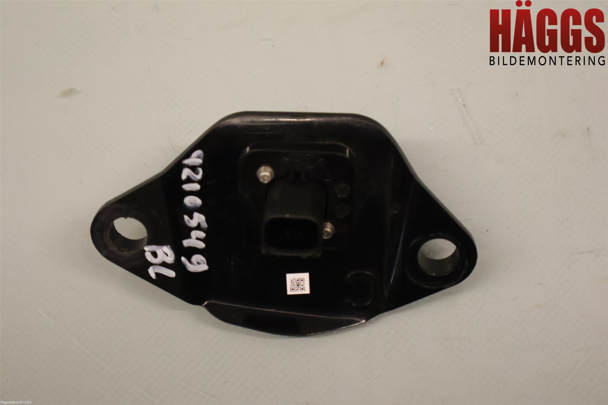 Toyota YARIS XP130 15-20 Parkeringshjälp Kamera
