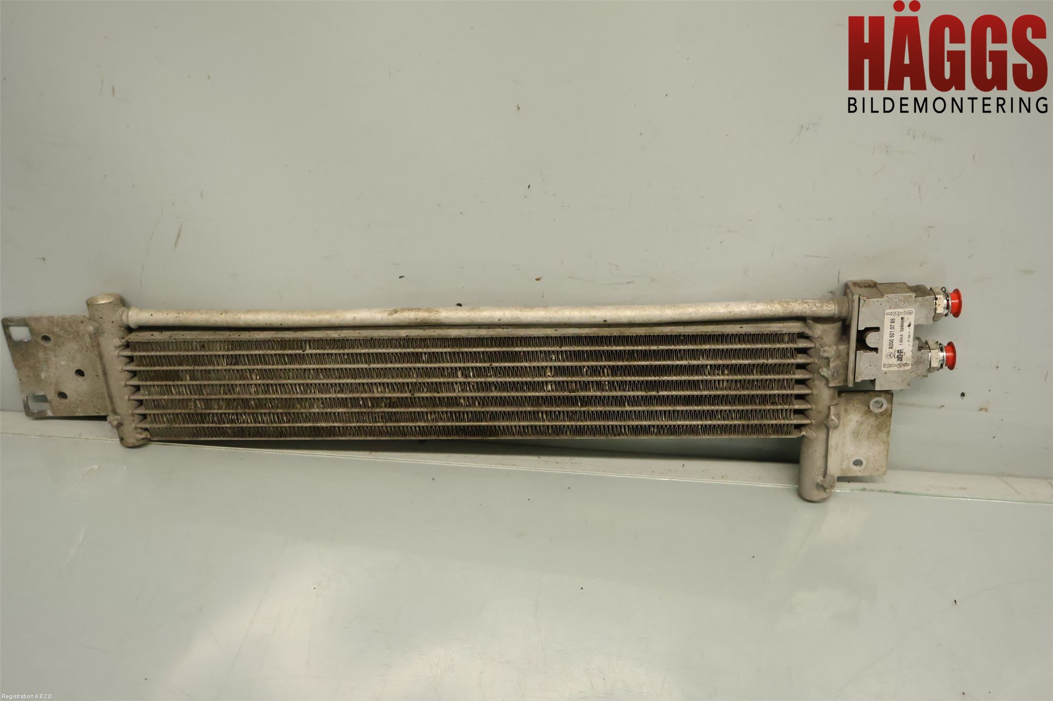 Mercedes-Benz MB E-KLASS (W212) 09-16 Oljekylare Automat