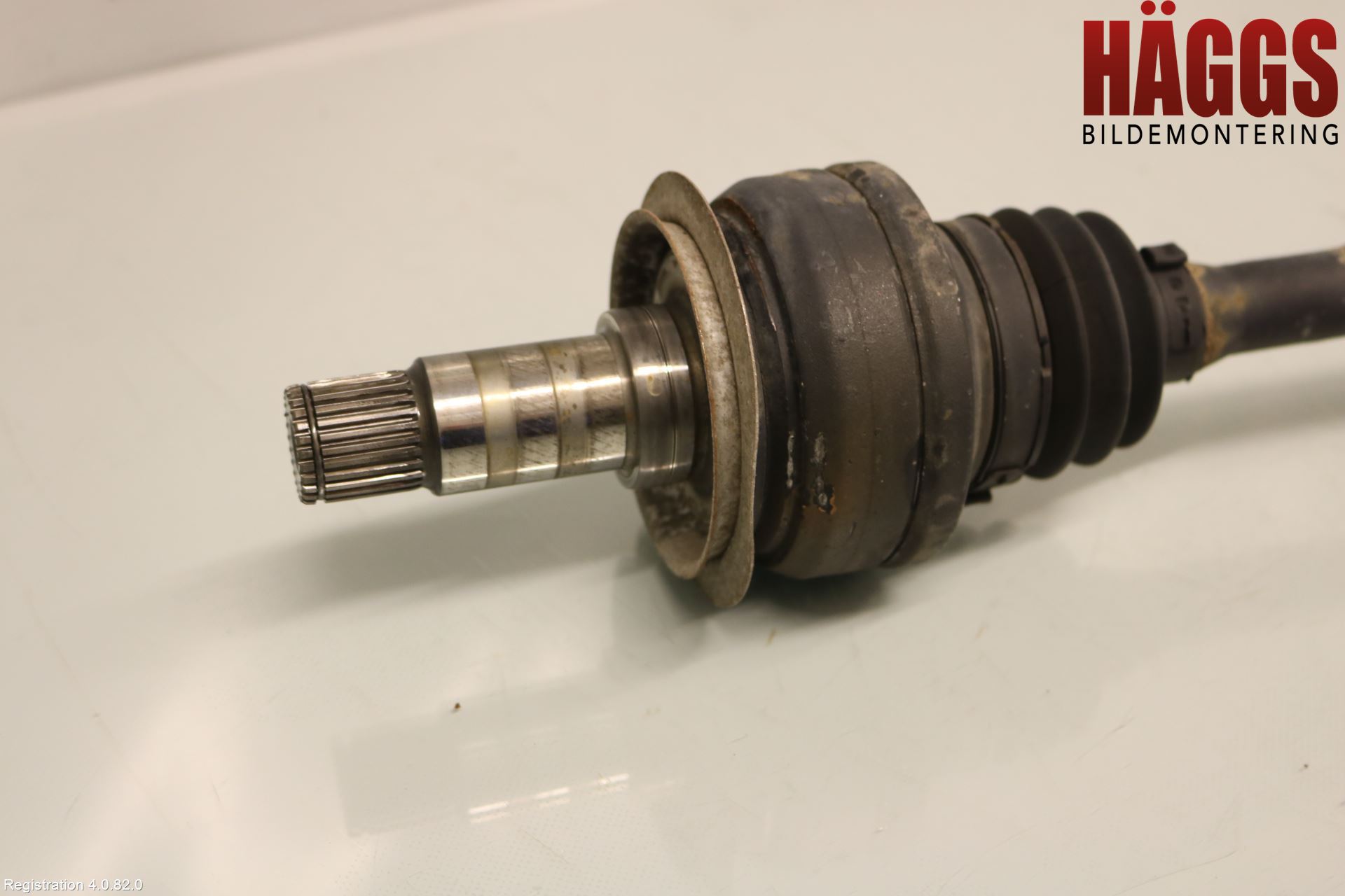 Mercedes-Benz MB E-KLASS (W212) 09-16 Drivaxel Bak Höger
