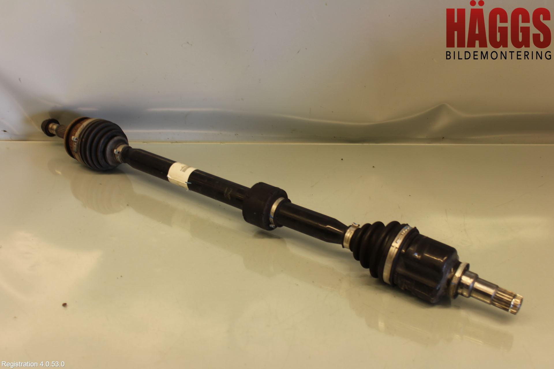 Toyota VERSO 09-18 Drivaxel Fram Höger