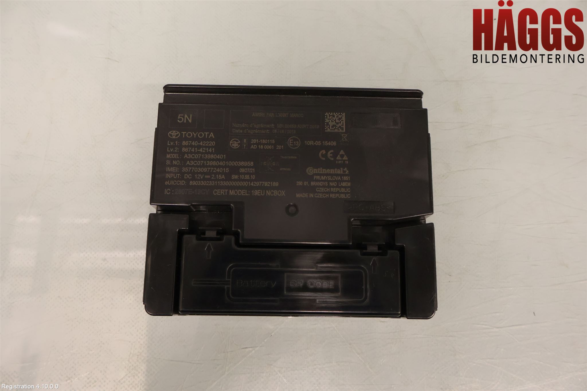 Toyota RAV4 19- Telefon