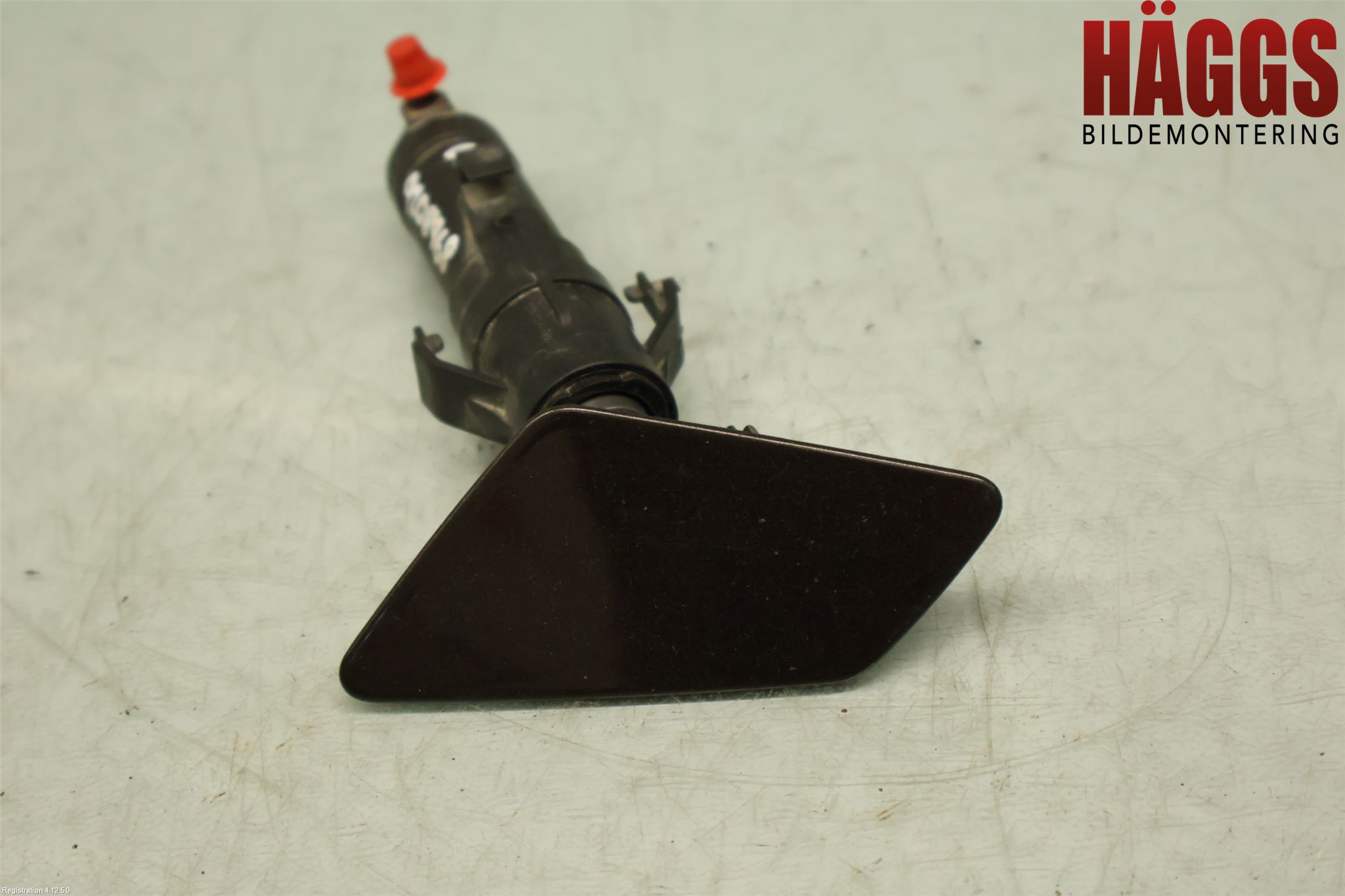 Skoda SUPERB 16-24 Spolarmunstycke Strålkastare