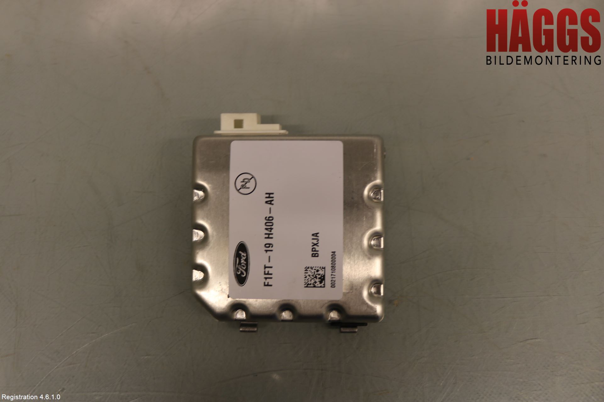 Ford KUGA 17-19 Parkeringshjälp Kamera