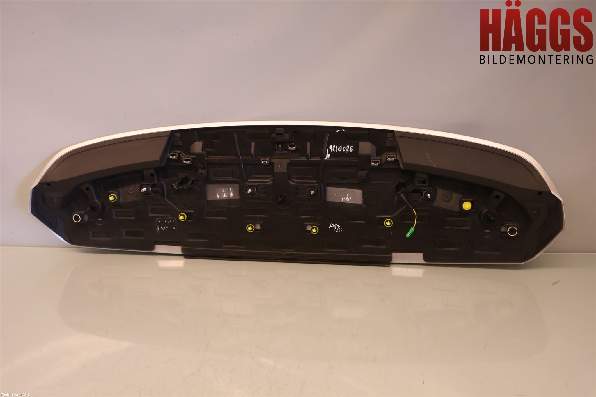 Volvo V60 19- Spoiler Baklucka