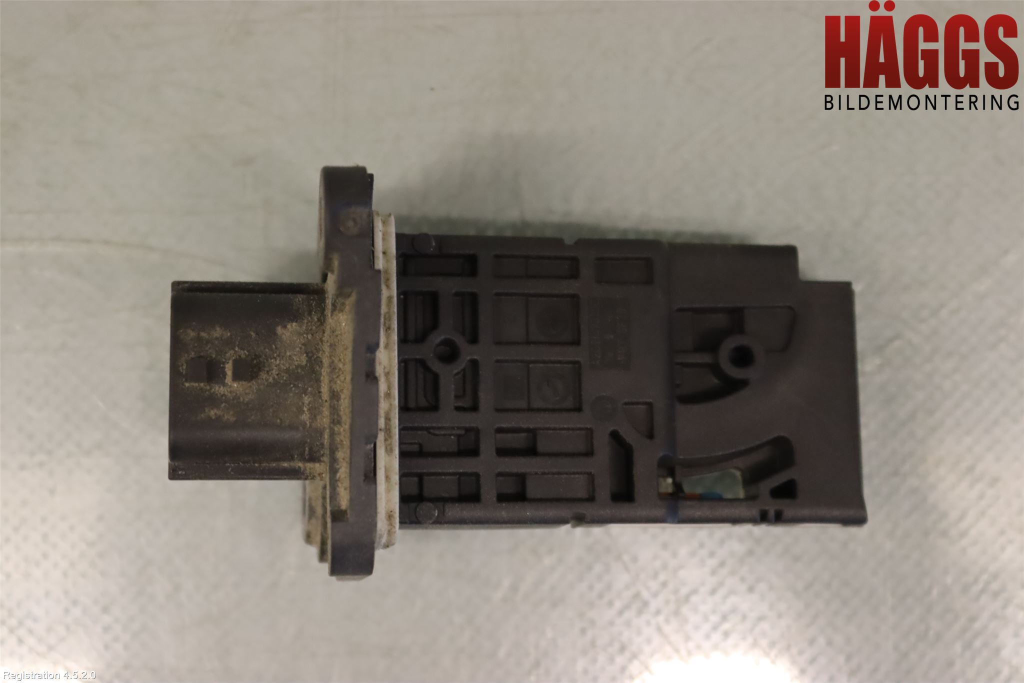 Nissan NV300 16-22 Injluftmassamätare