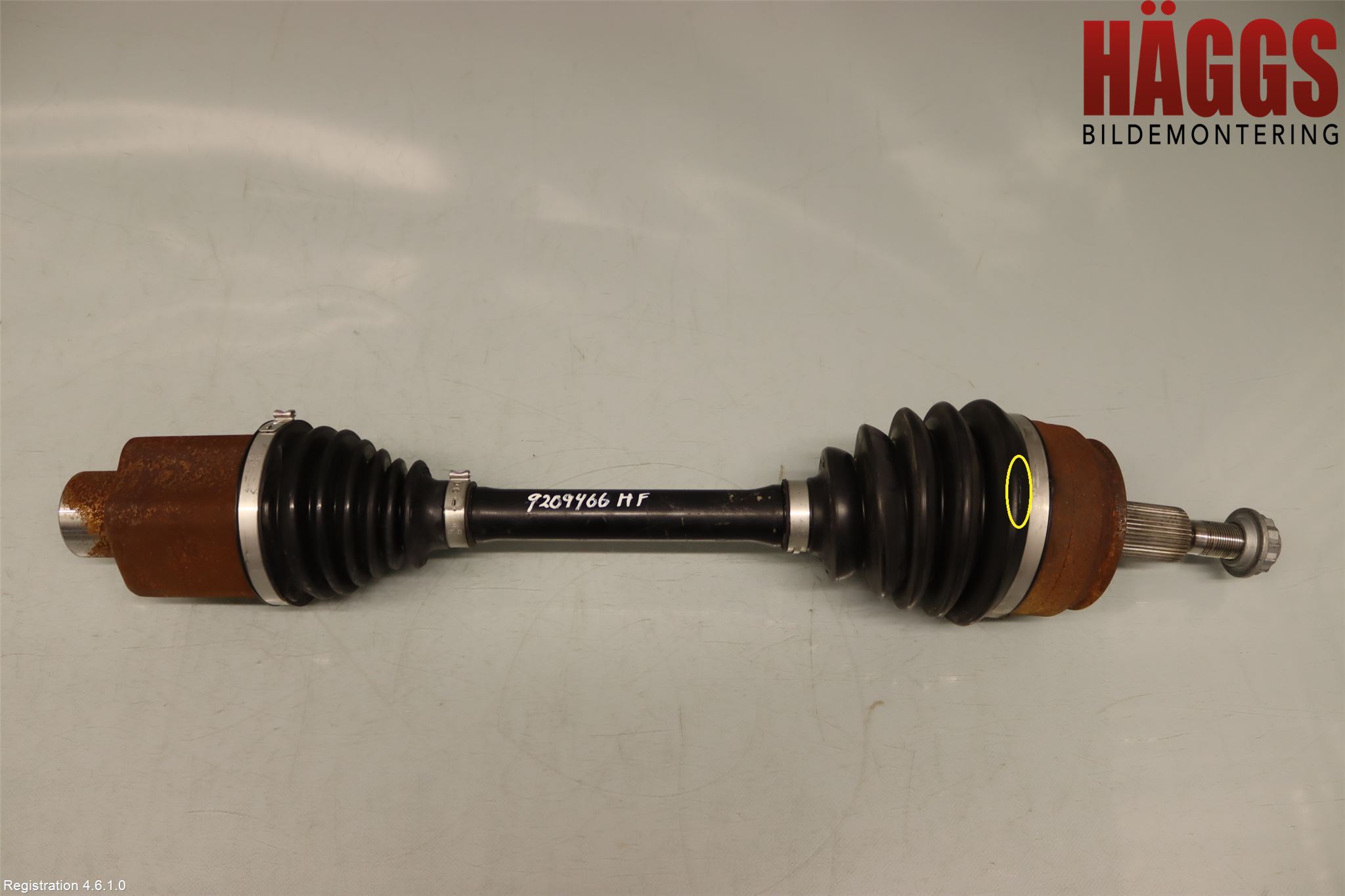 Volkswagen VW TRANSP/CARAVELLE (T7) 22-24 Drivaxel Fram Höger