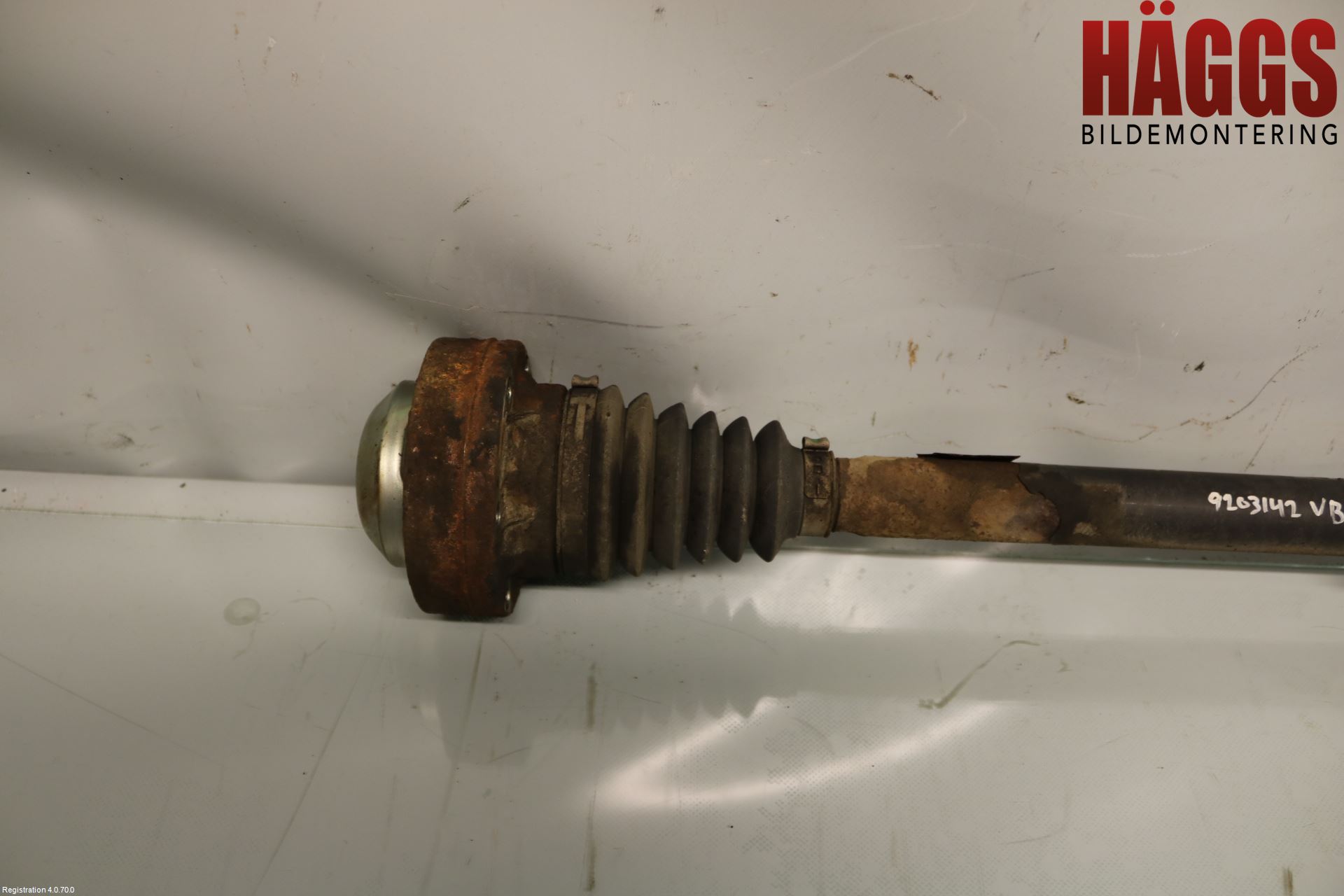 Audi A6/S6     05-11 Drivaxel Bak Vänster
