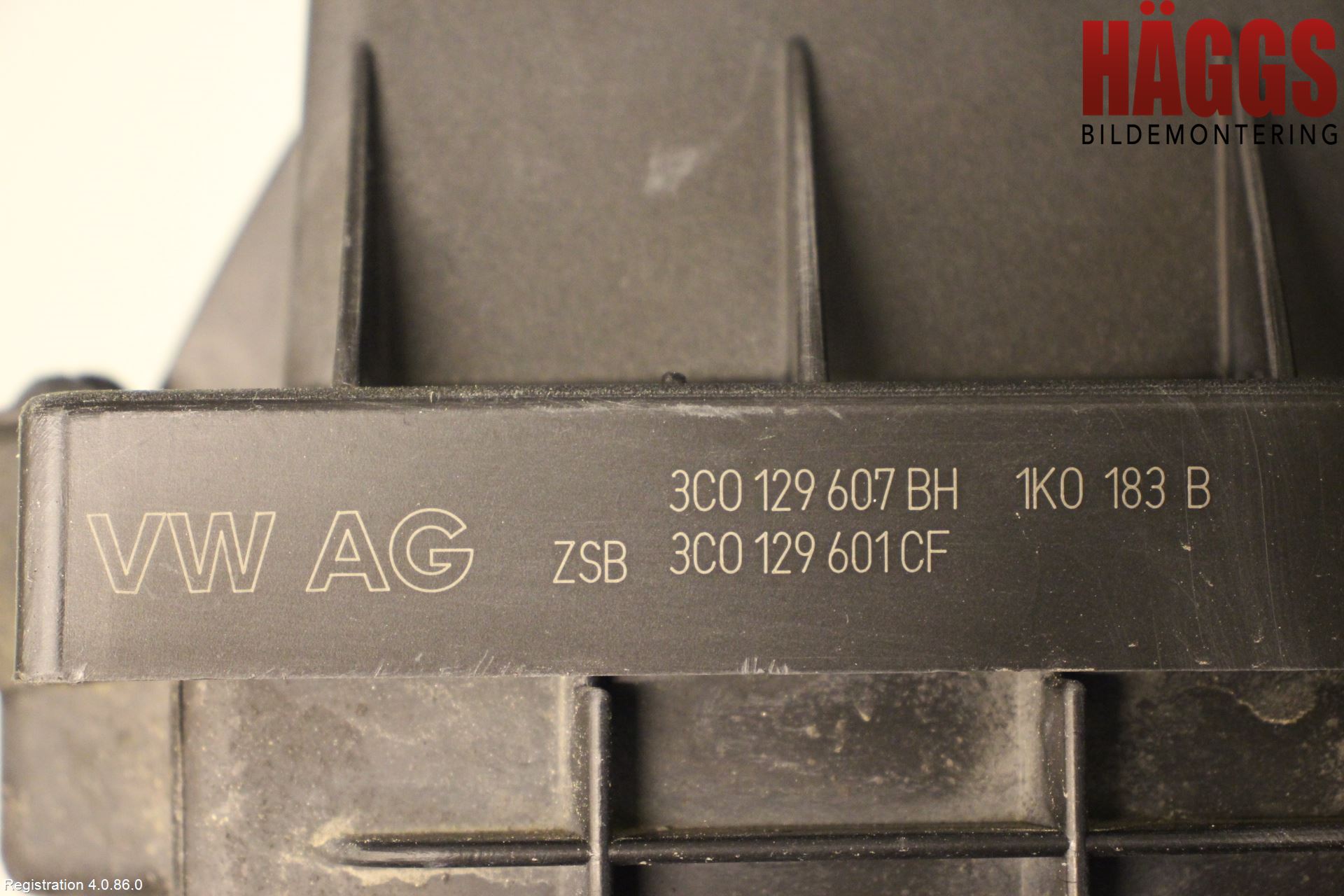 Volkswagen VW PASSAT 11-14 Luftrenare