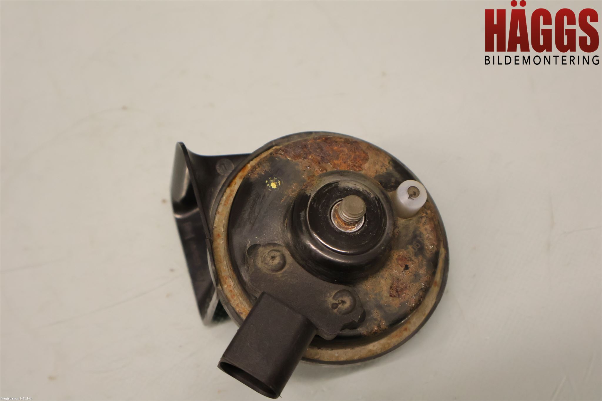 Volkswagen VW GOLF VI 09-13 Signalhorn