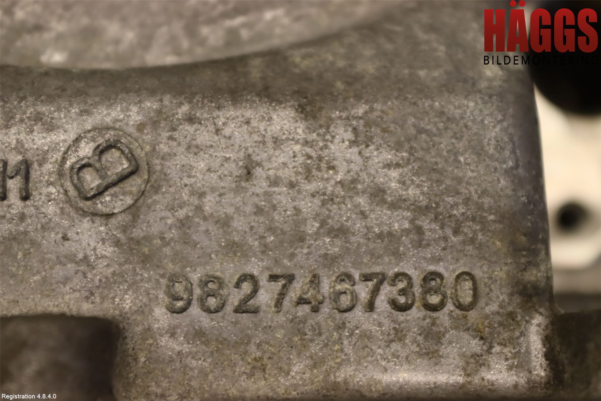 Peugeot 2008/E-2008 20- Oljetråg