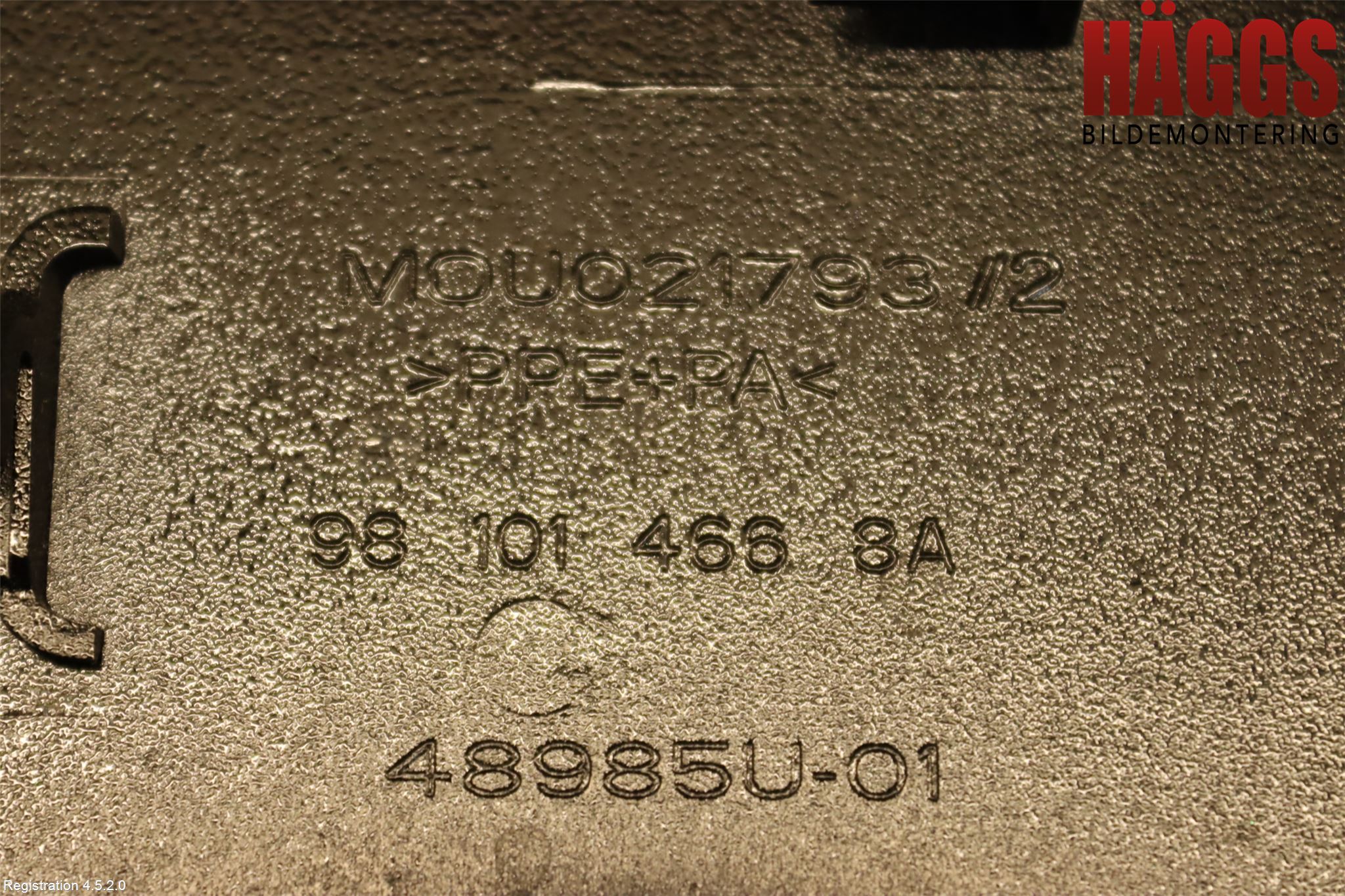 Peugeot 3008 17-24 Tanklucka