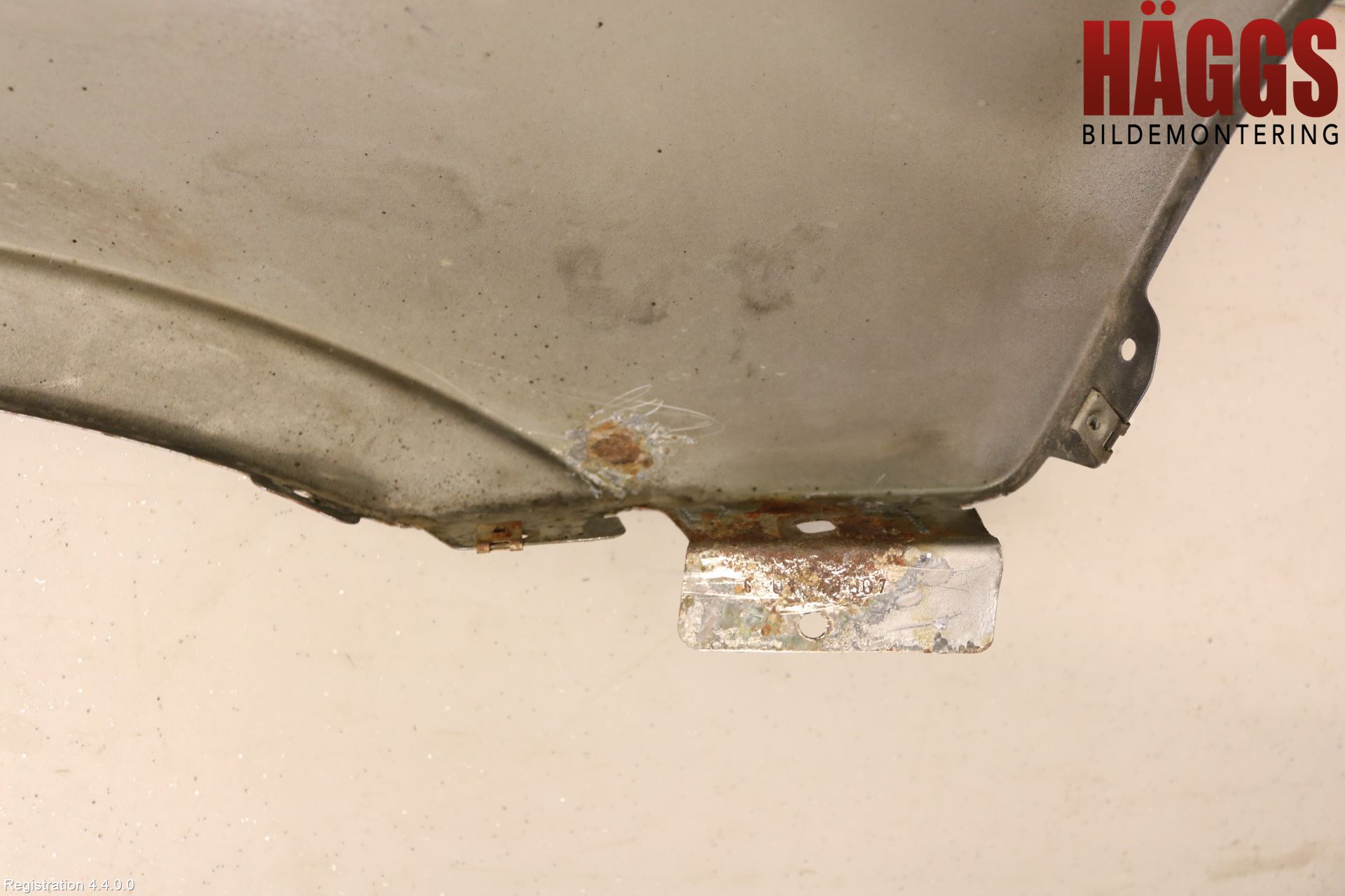 BMW X3 E83     03-10 Skärm Fram Vänster