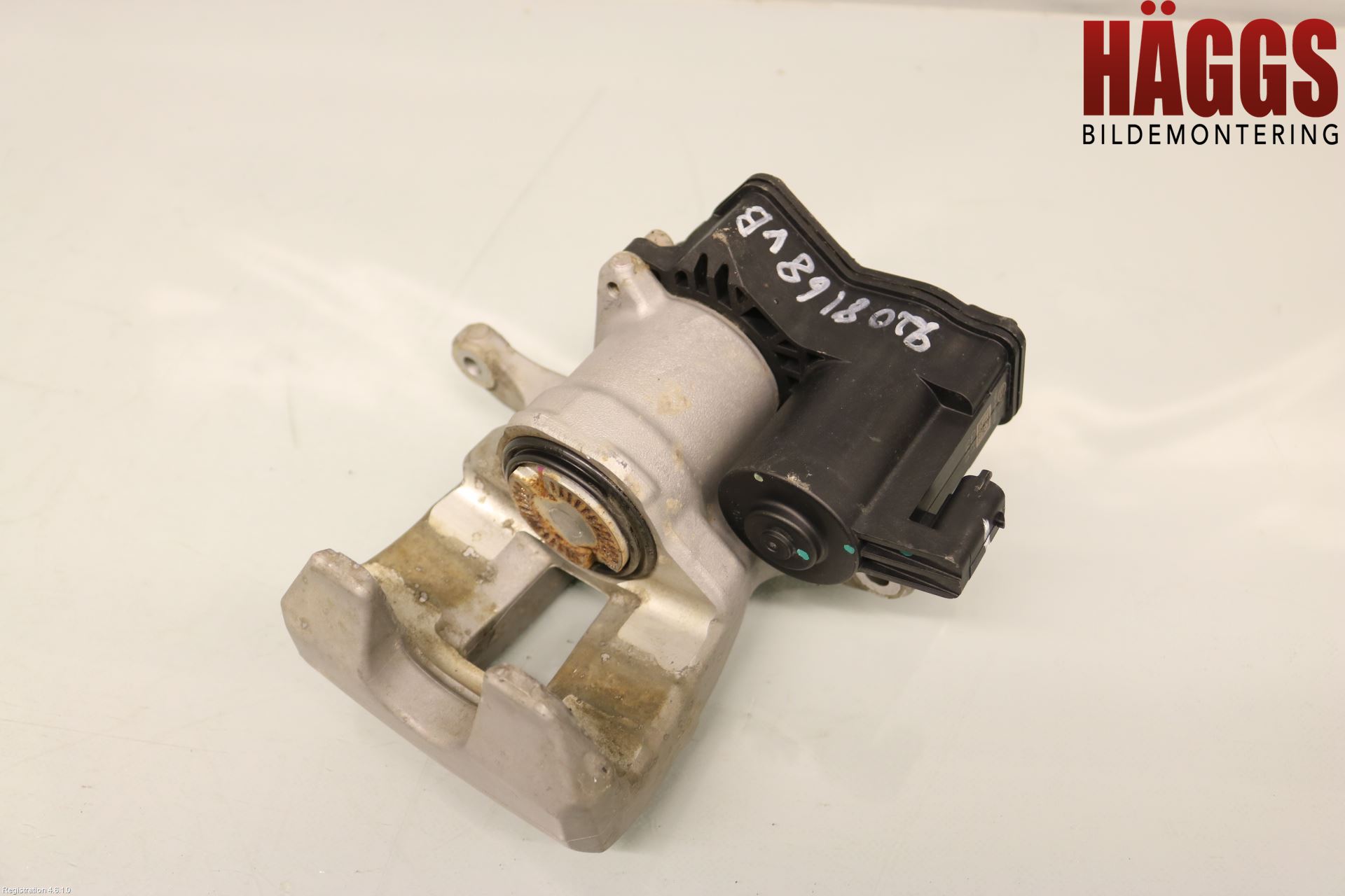 Tesla MODEL Y 21- Bromsok Bak Vänster