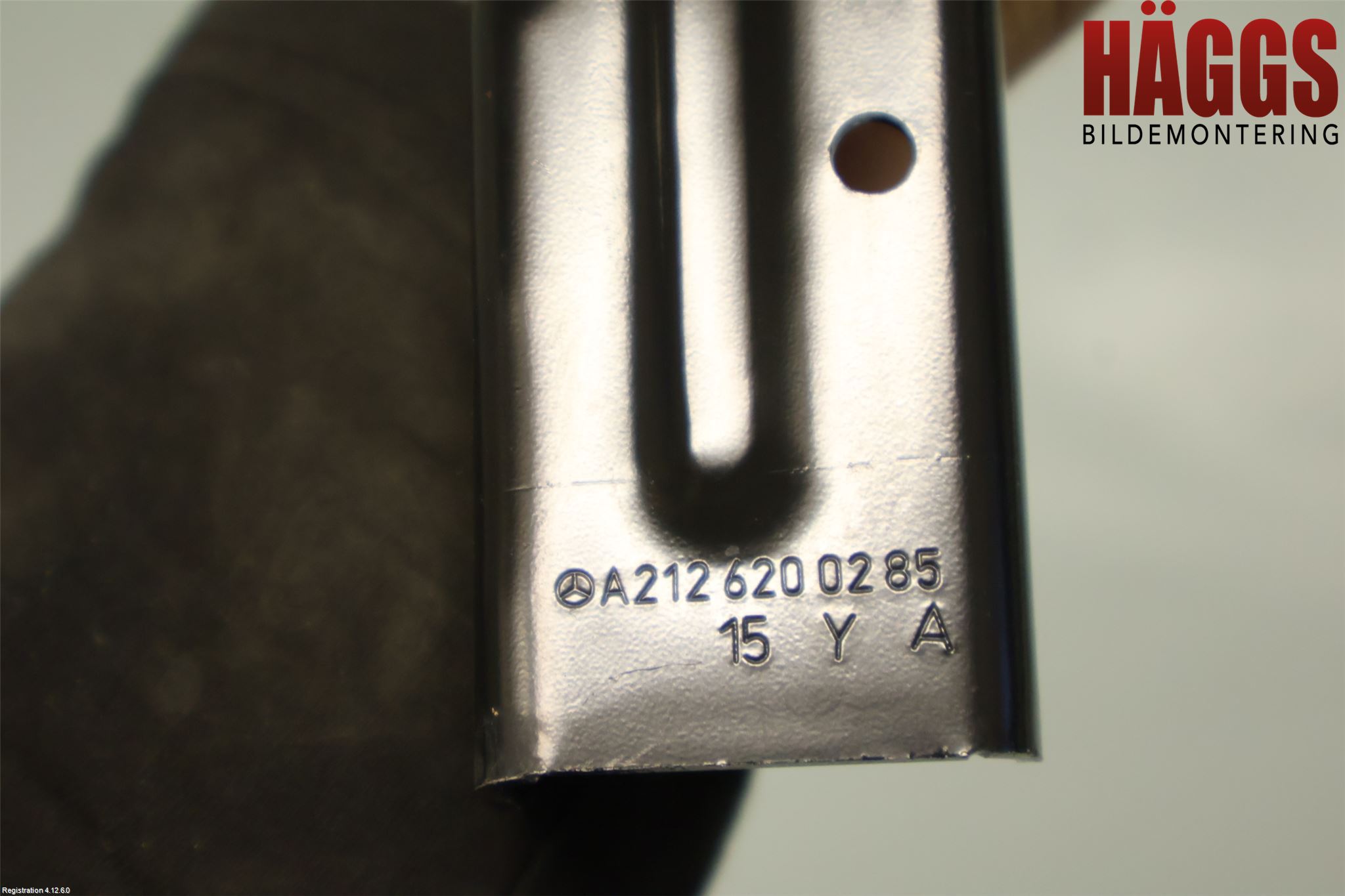 Mercedes-Benz MB E-KLASS (W212) 09-16 Frontplåt