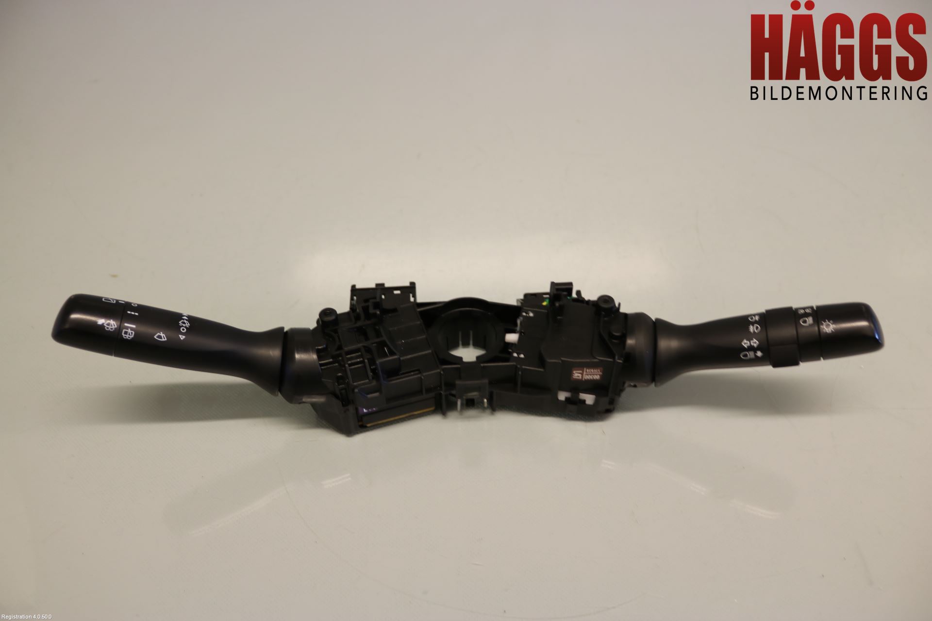 Toyota YARIS XP130 15-20 Spakcentral