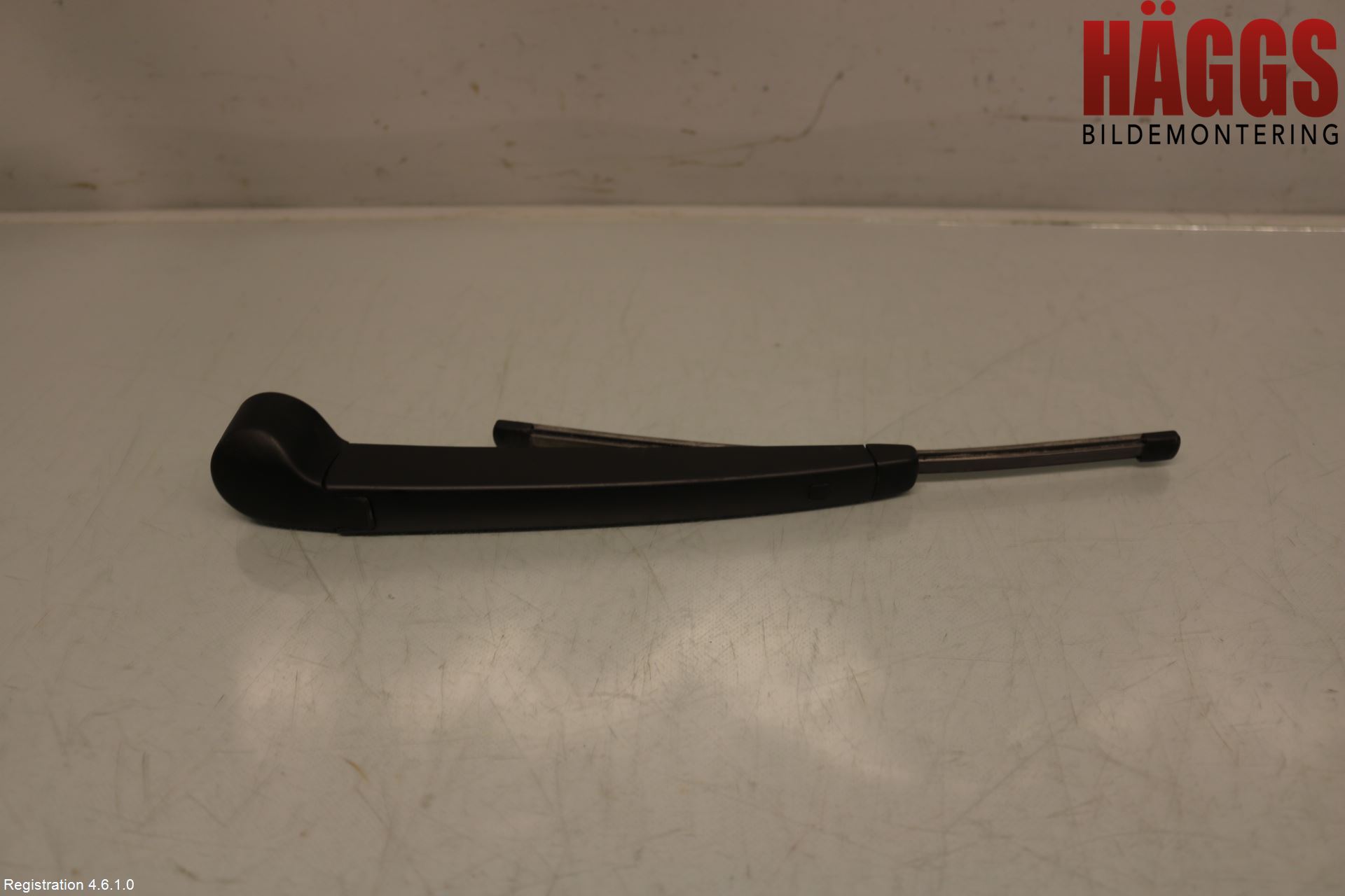 Volkswagen VW GOLF / E-GOLF VII 13-20 Torkararm-Bakruta