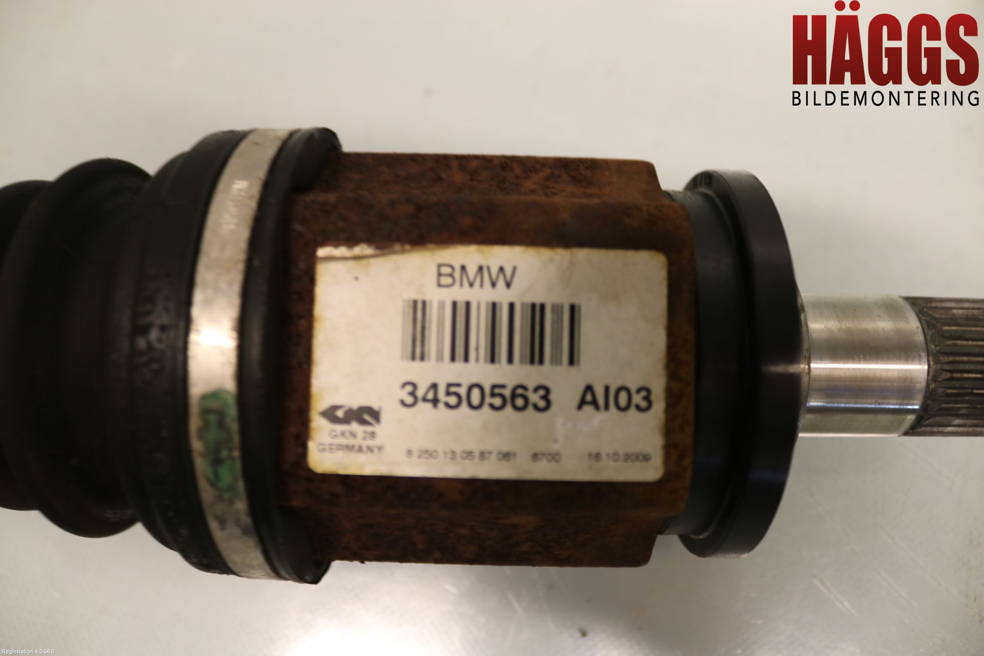 BMW X3 E83     03-10 Drivaxel Fram Vänster