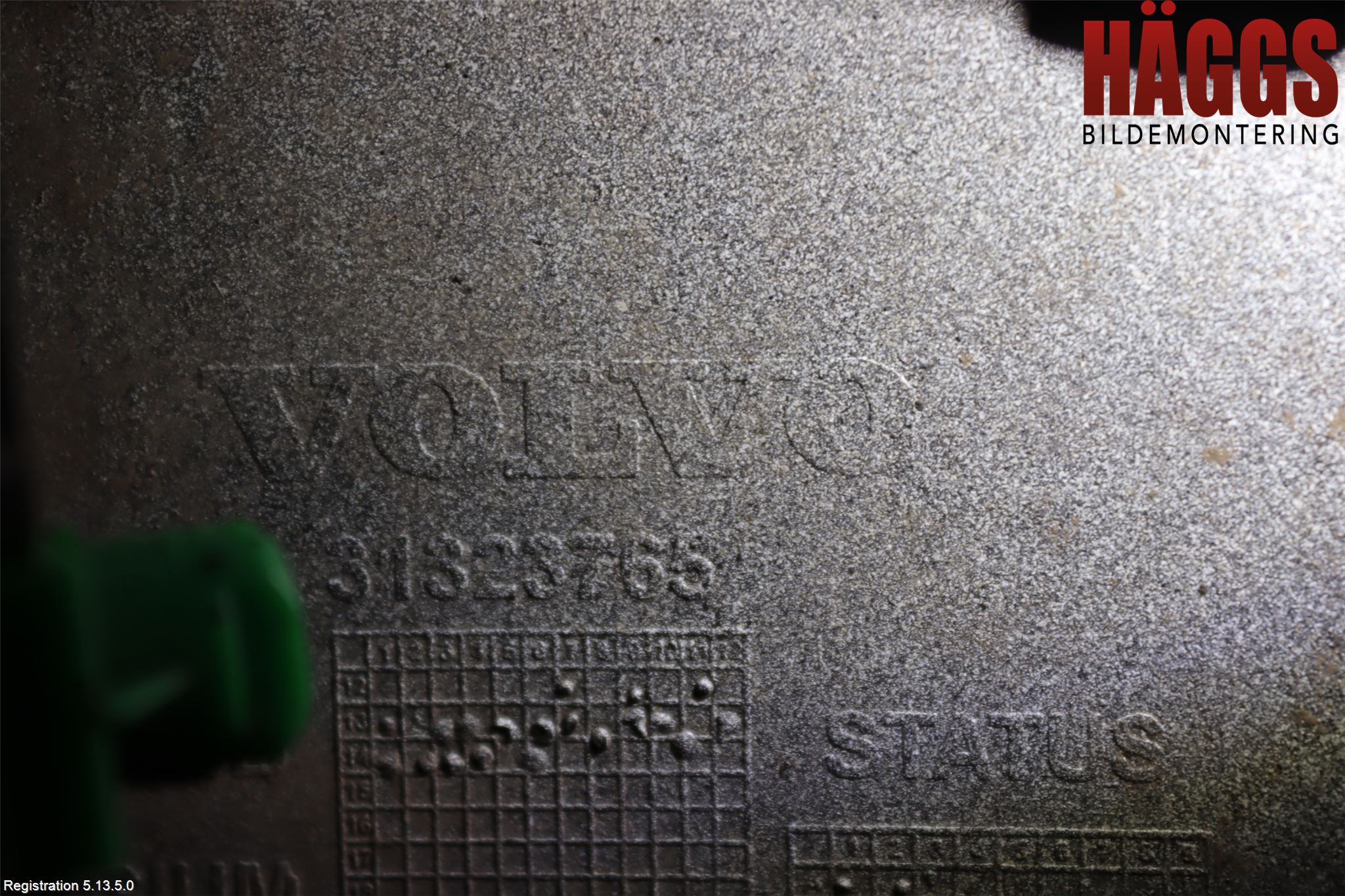 Volvo XC60 14-17 Stötfångarbeklädnad Fram