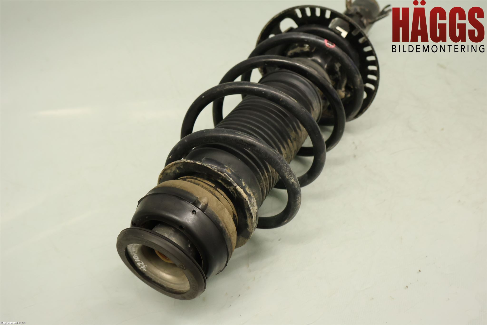 Volkswagen VW POLO 10-17 Fjäderben Fram Vänster