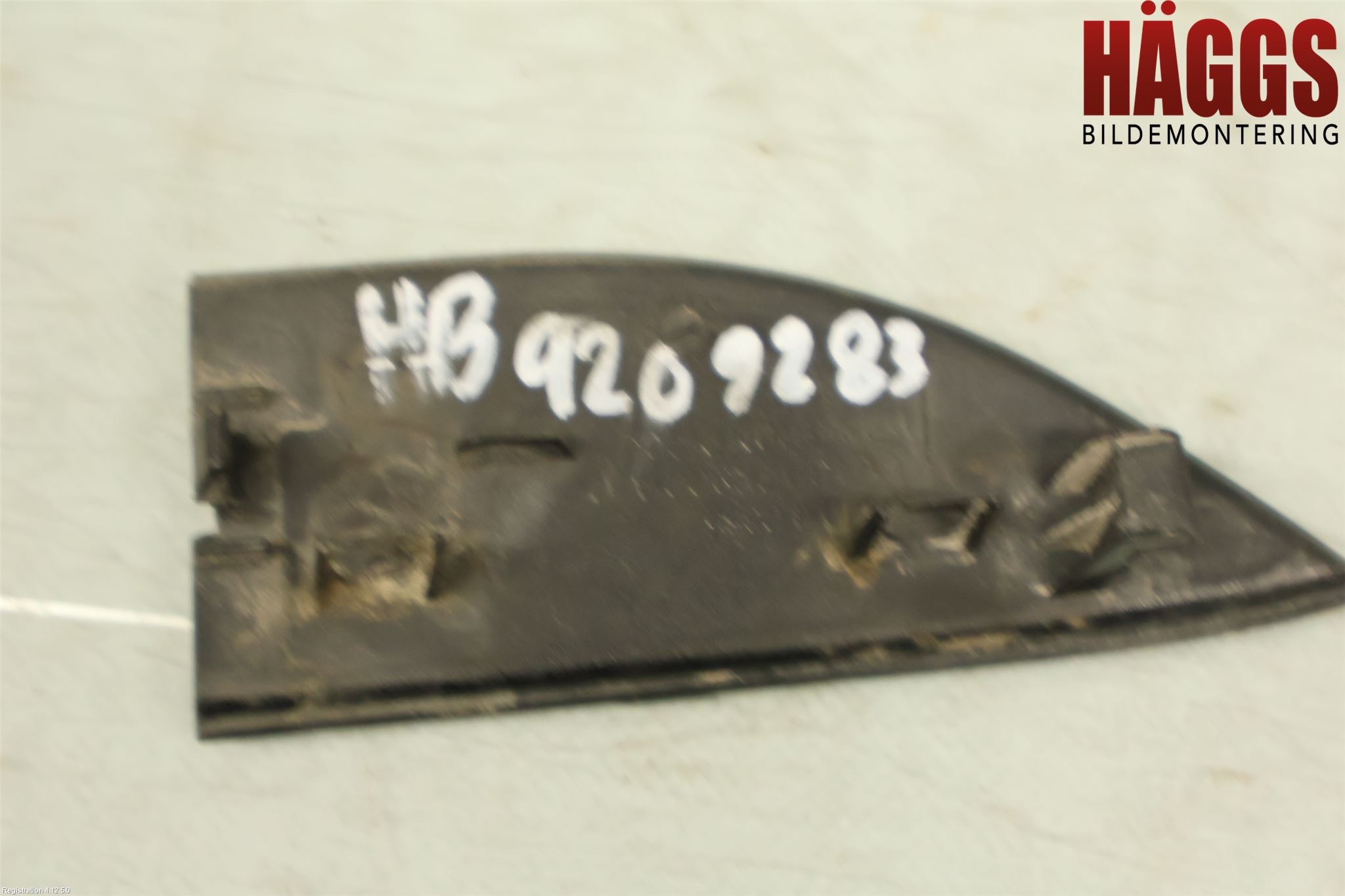 Ford KUGA 13-16 Stötfångardel Bak Hö