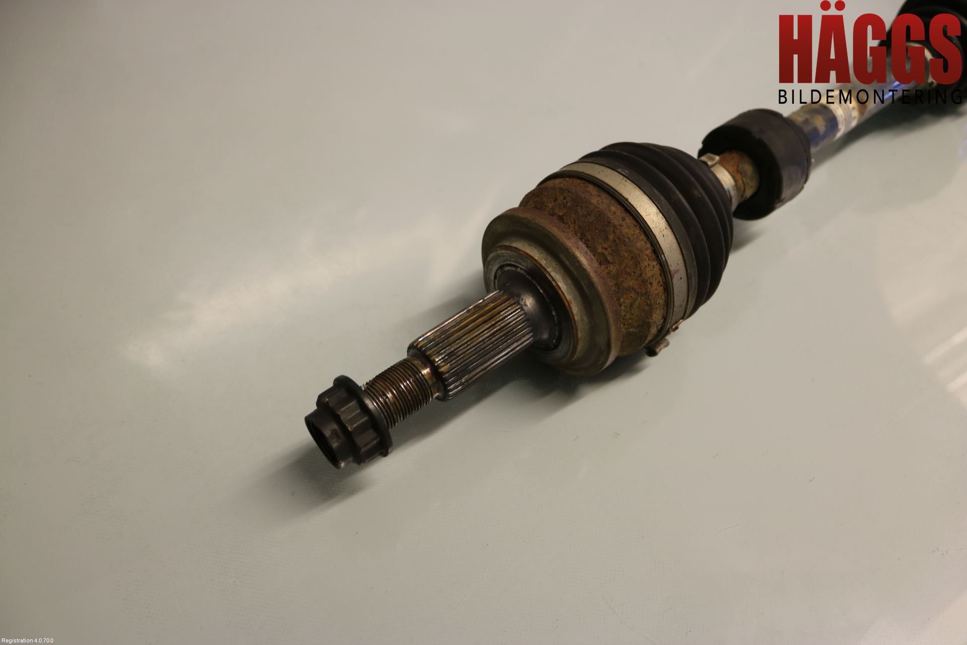 Toyota AVENSIS 09-15 Drivaxel Fram Höger