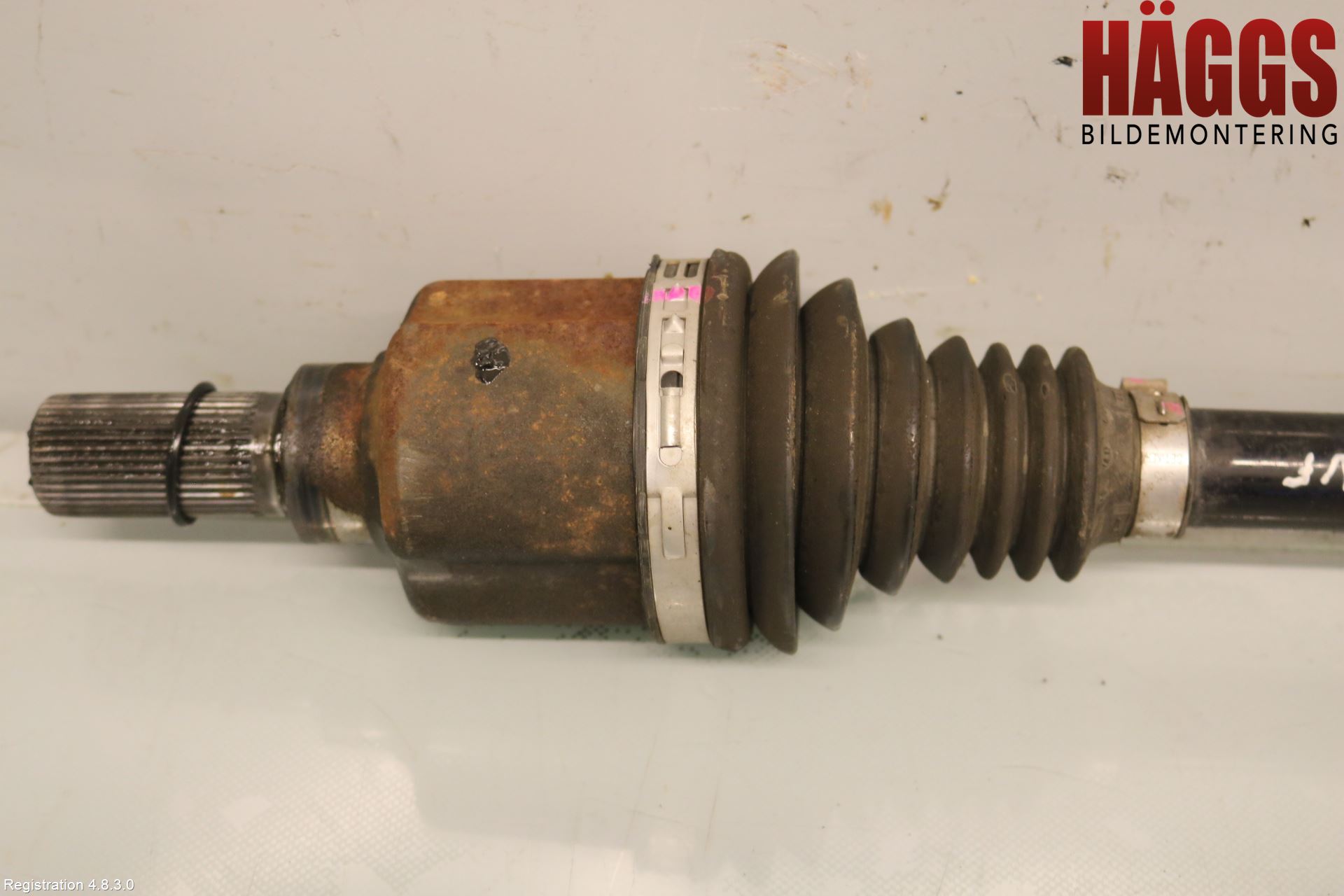Peugeot 3008 17-24 Drivaxel Fram Vänster
