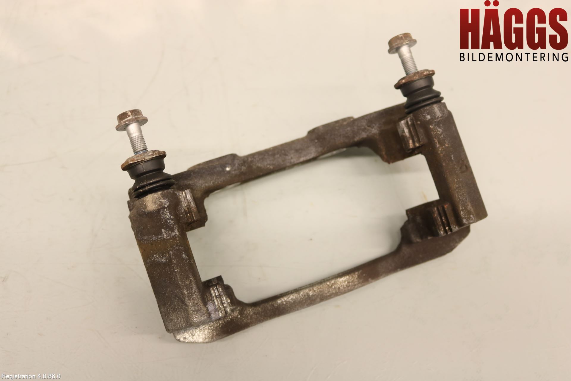 Peugeot 2008/E-2008 20- Bromsokshållare