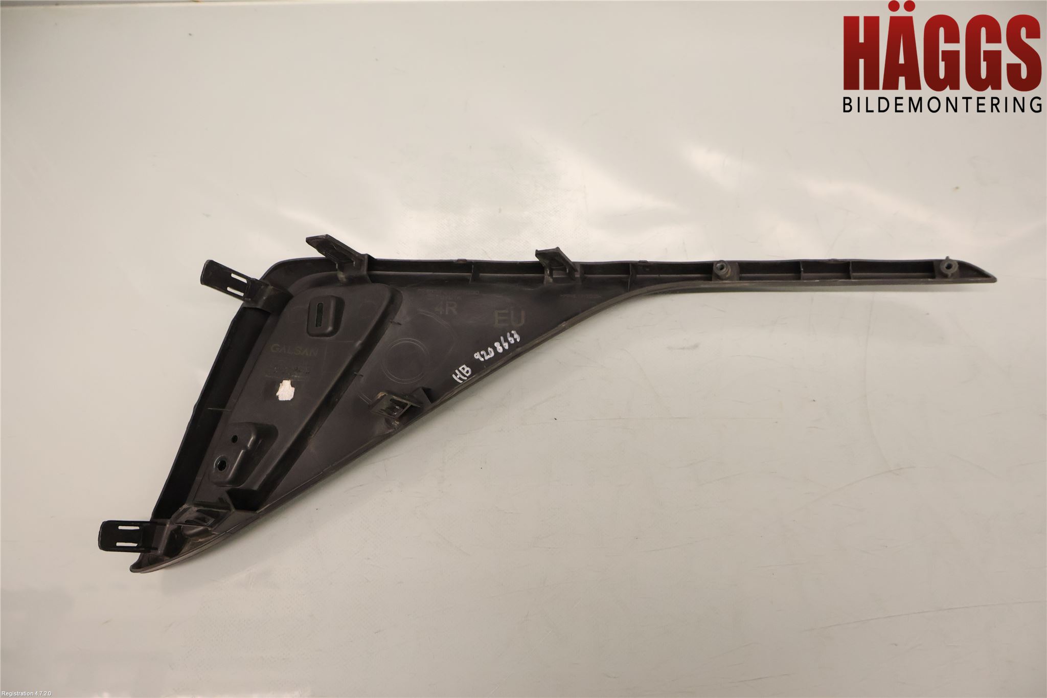 Toyota C-HR 16-23 Stötfångardel Bak Hö