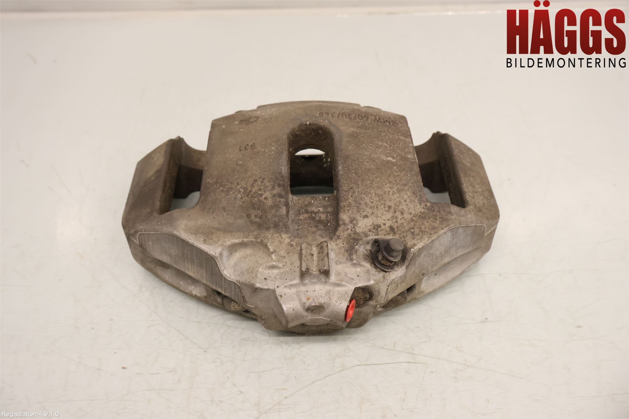 BMW 5 F10/F11/F18 09-17 Bromsok Fram Vänster