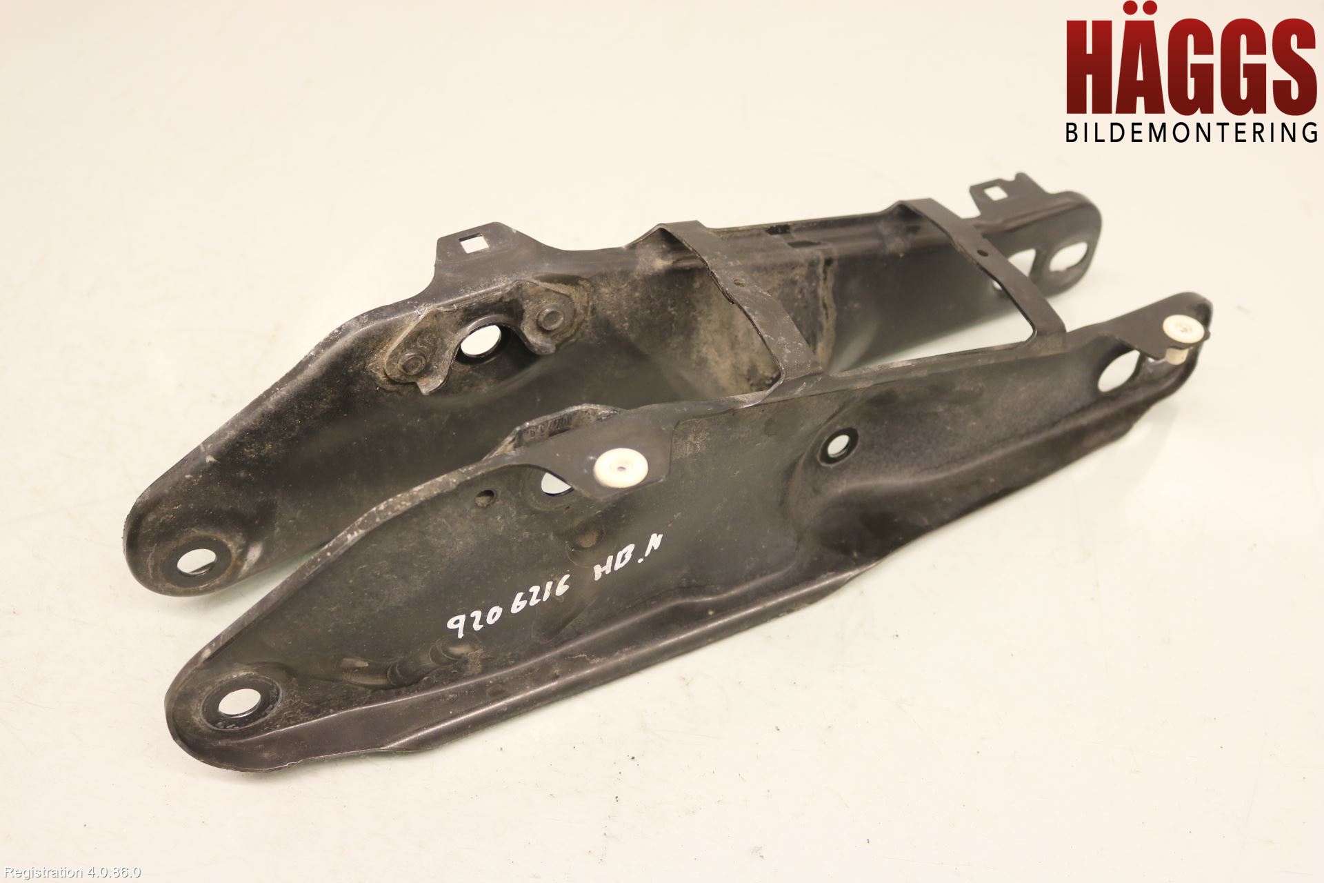 BMW 5 G30/G31/F90 17-23 Bärarm Bak Höger