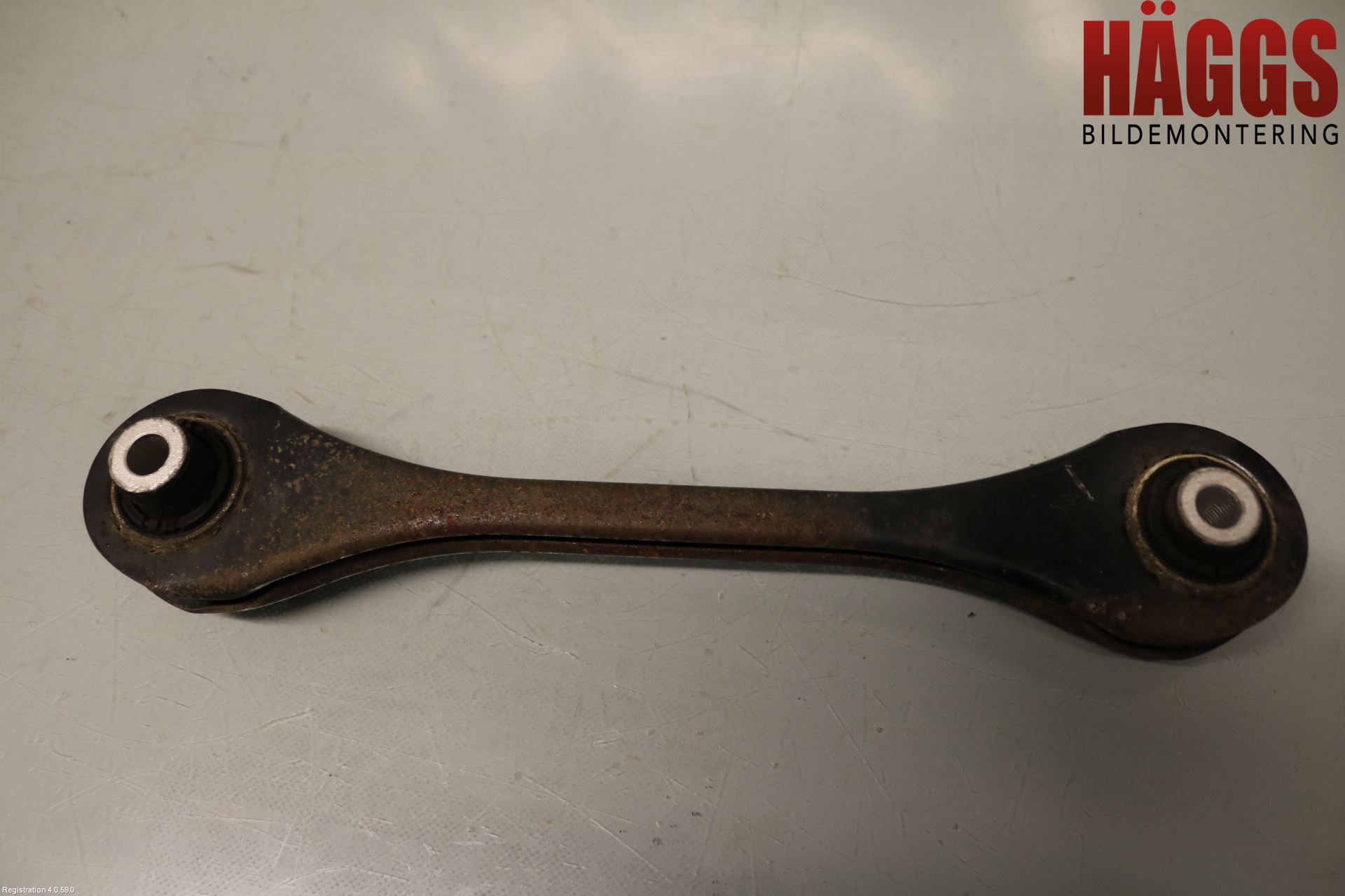 Volkswagen VW TOURAN 16- Bärarm Bak Vä-Hö