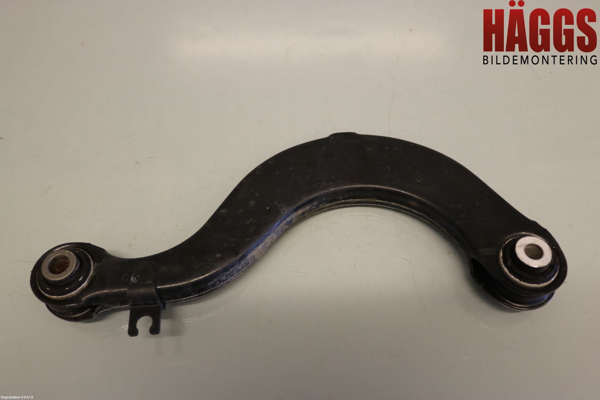 Volkswagen VW PASSAT 15-19 Bärarm Bak Vänster
