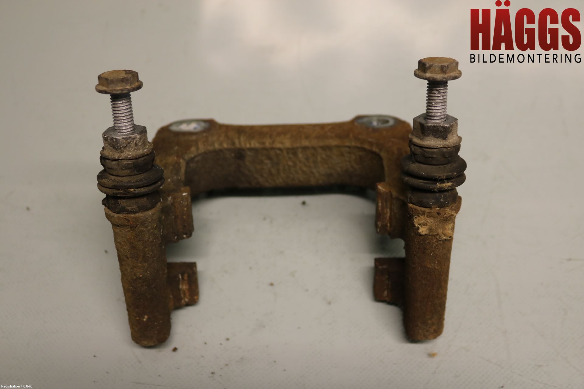 Citroen BERLINGO 08-18 Bromsokshållare