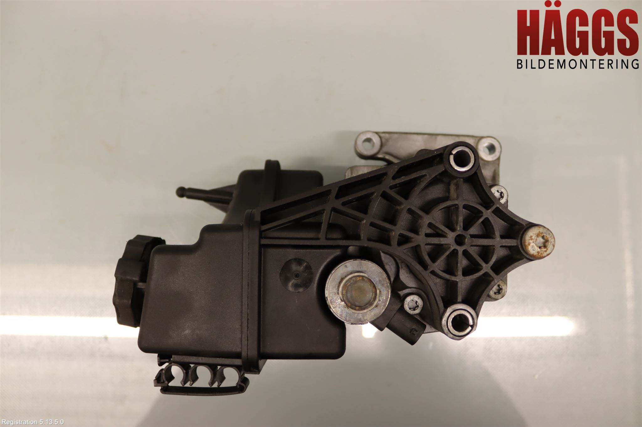 Mercedes-Benz MB E-KLASS (W212) 09-16 Styrservopump
