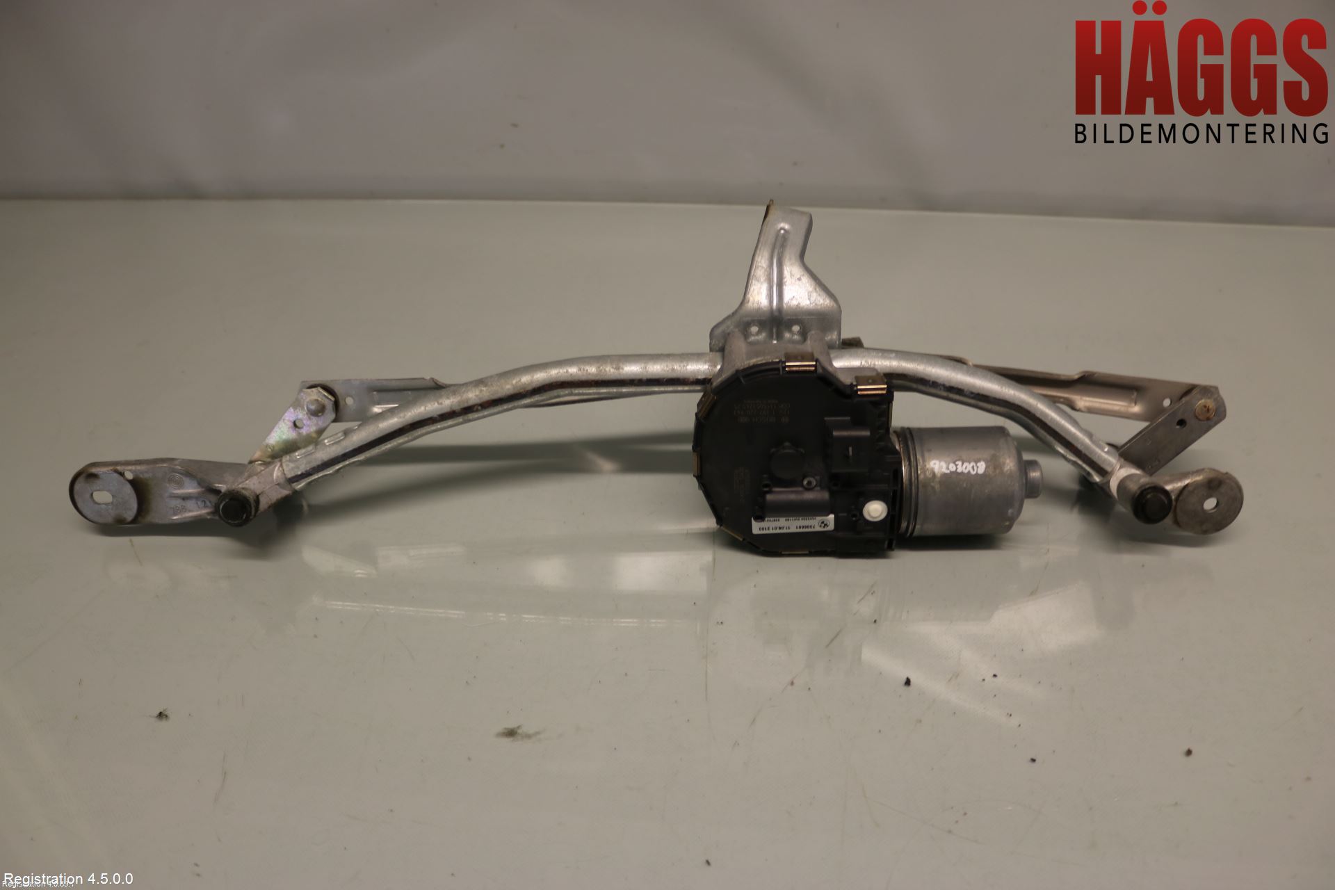 BMW 5 F10/F11/F18 09-17 Torkarmotor Vindruta
