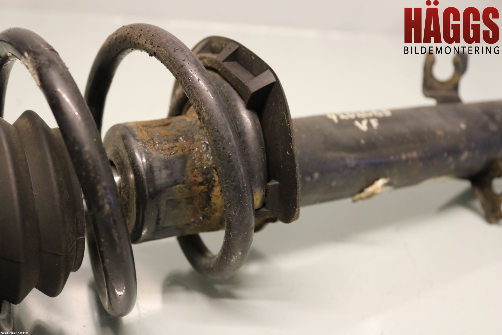 Mini COUPE R56 05-14 Fjäderben Fram Vänster