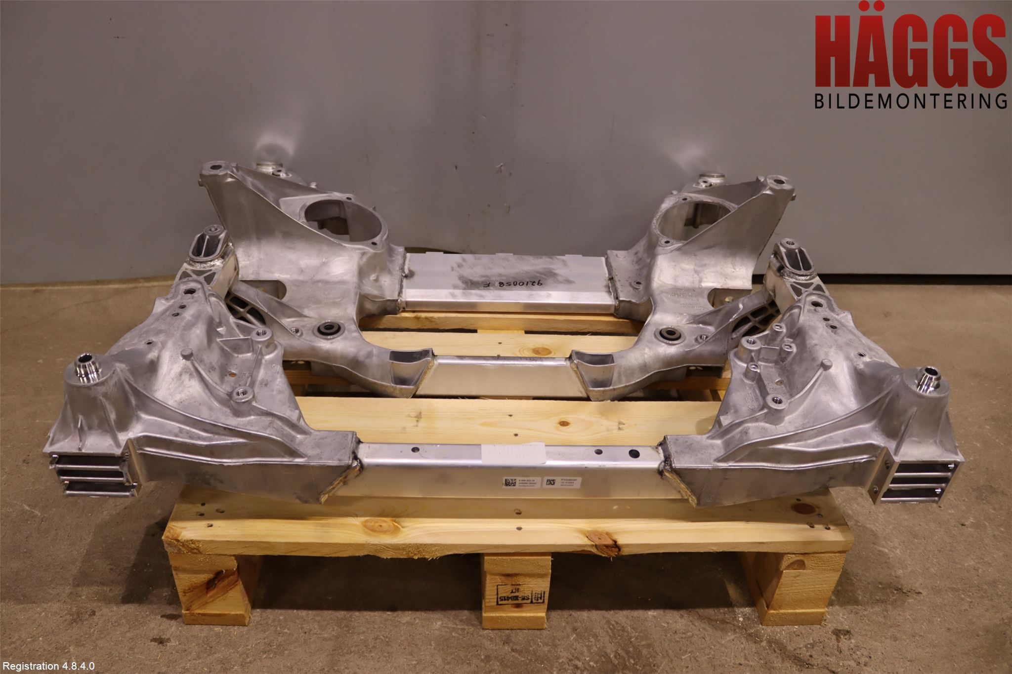 BMW 5/i5 G60/G61 24- Framvagnsbalk