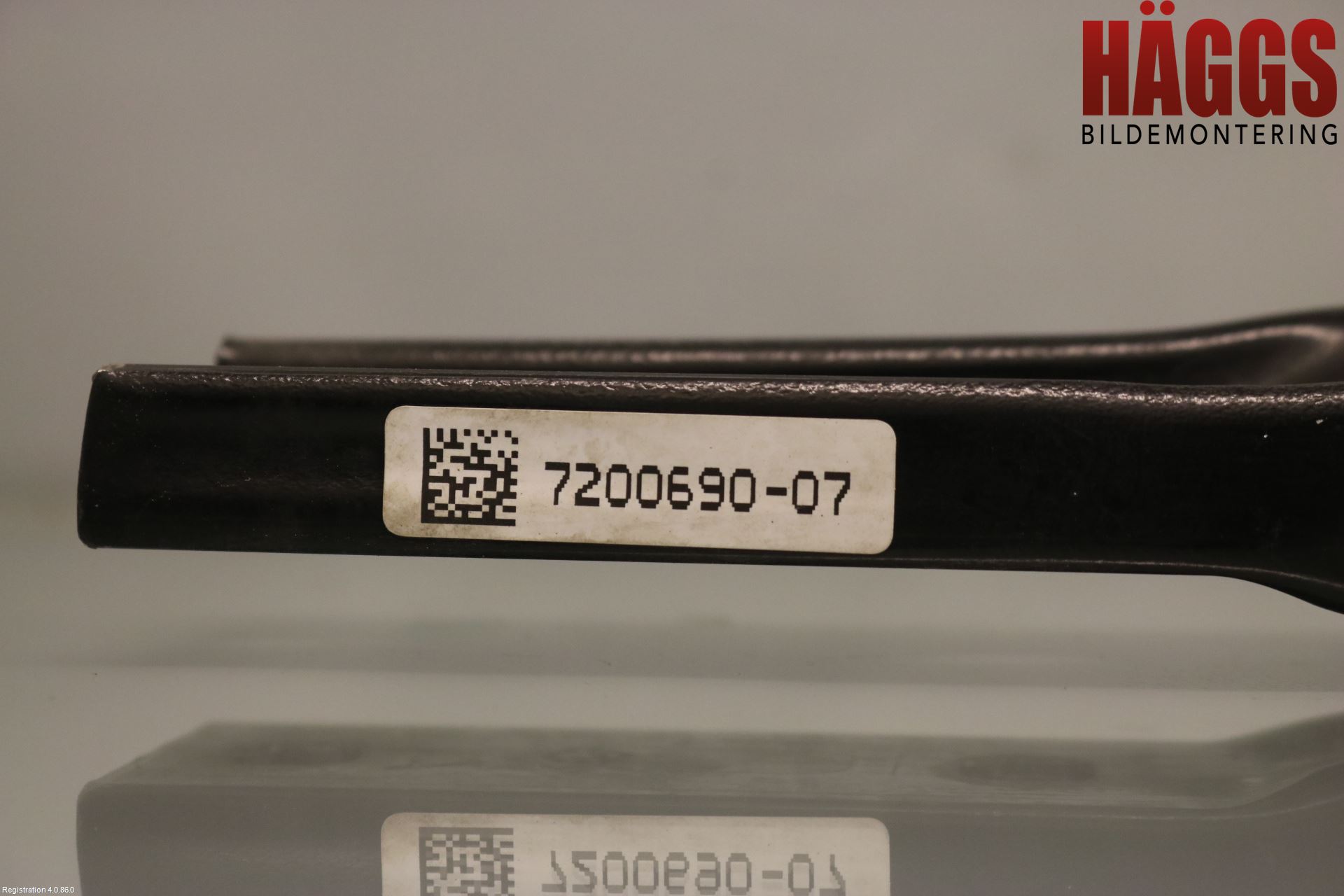 BMW 5 F10/F11/F18 09-17 Front Huvlåsplåt-Balk