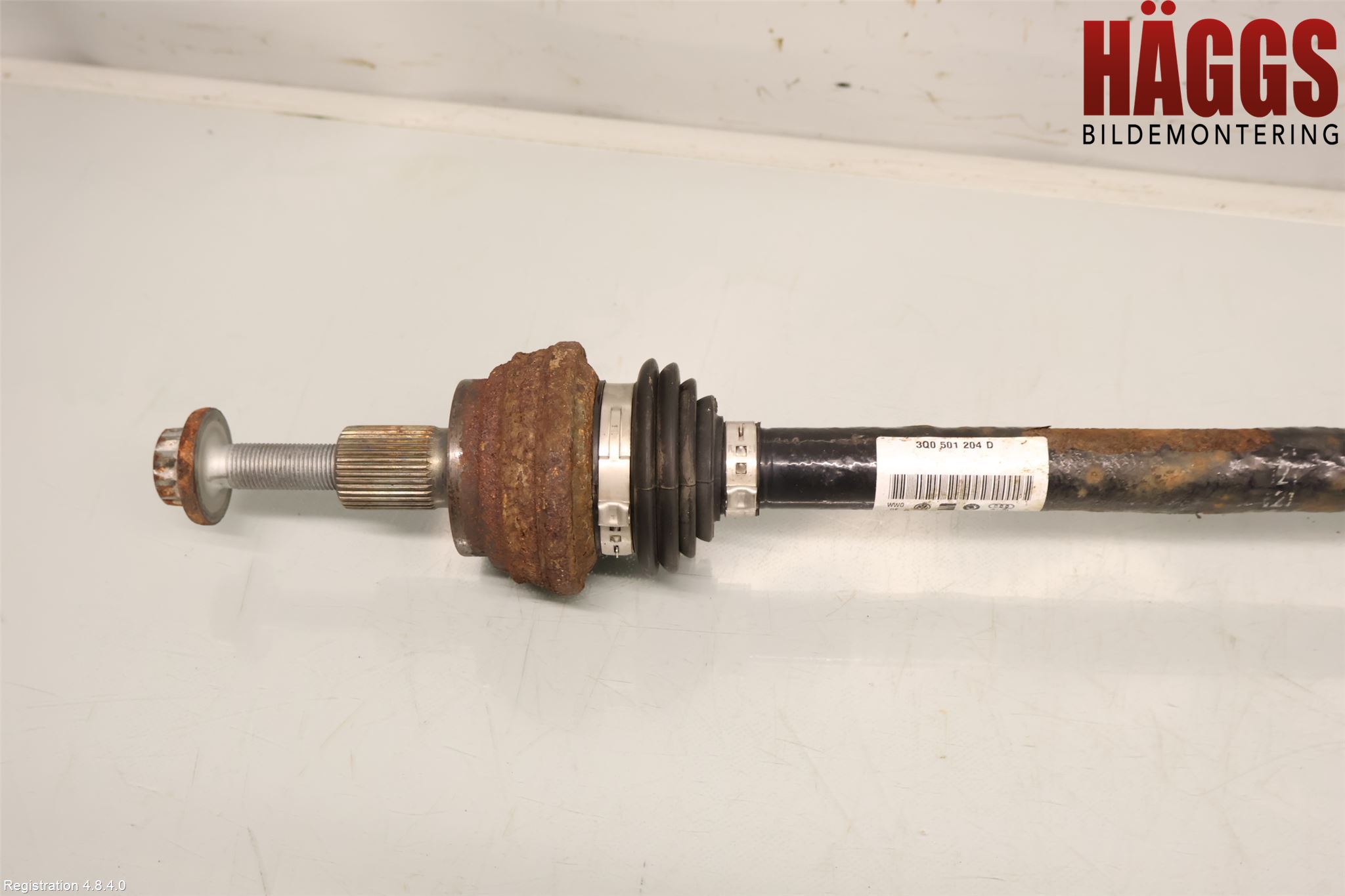 Volkswagen VW ARTEON 17- Drivaxel Bak Höger