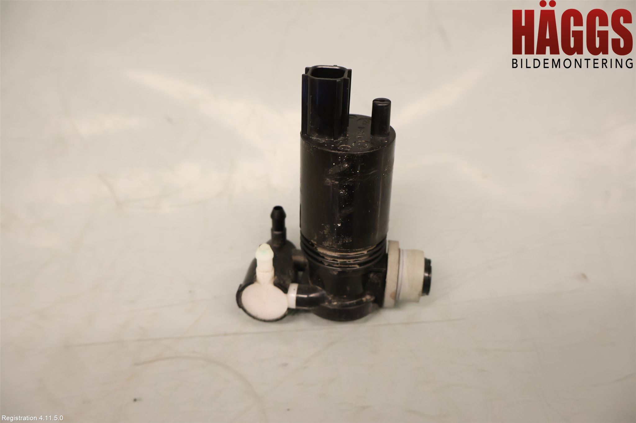 Volvo V40 12-19 Spolarpump Vindruta