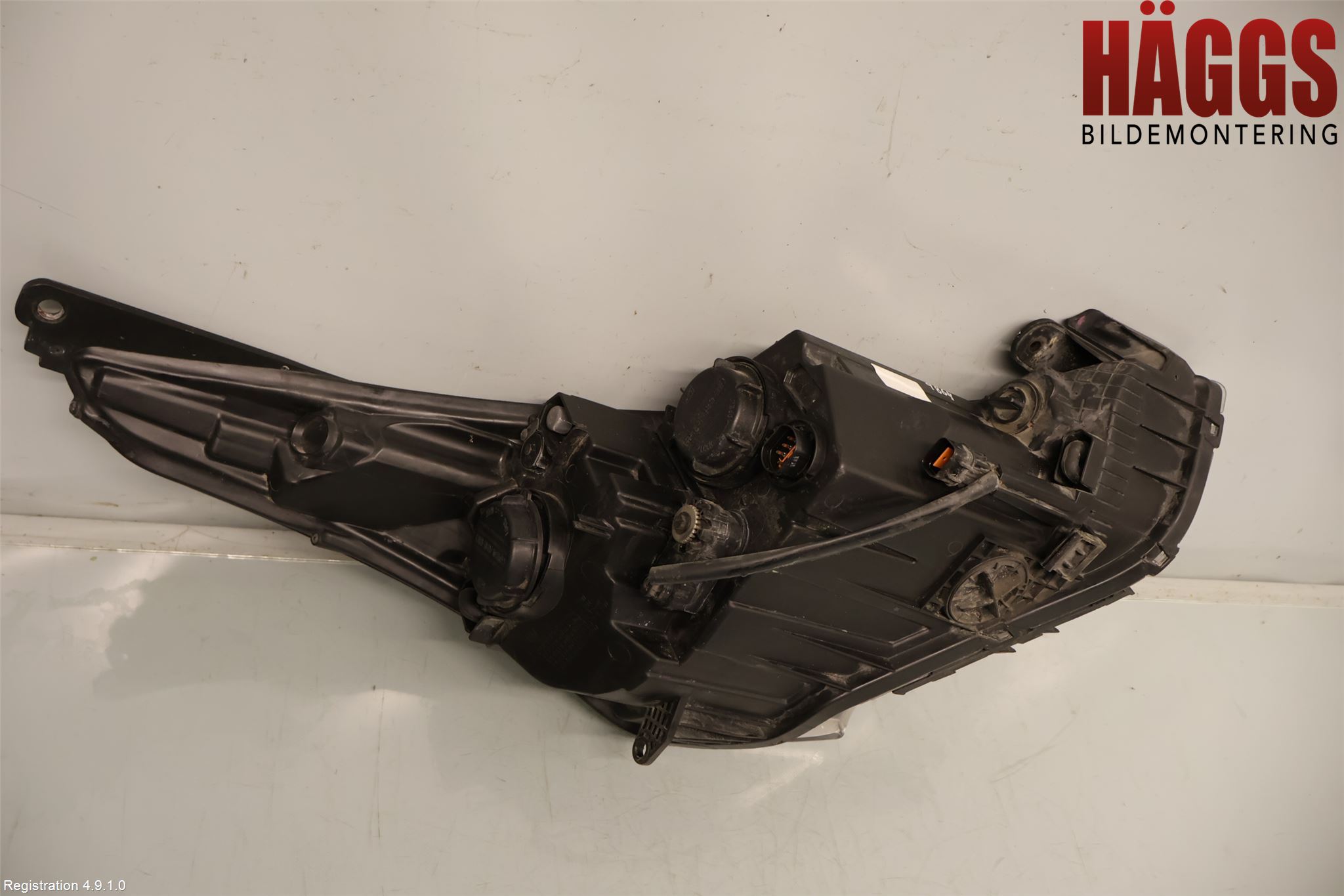 Hyundai VELOSTER 12-17 Strålkastare Vänster