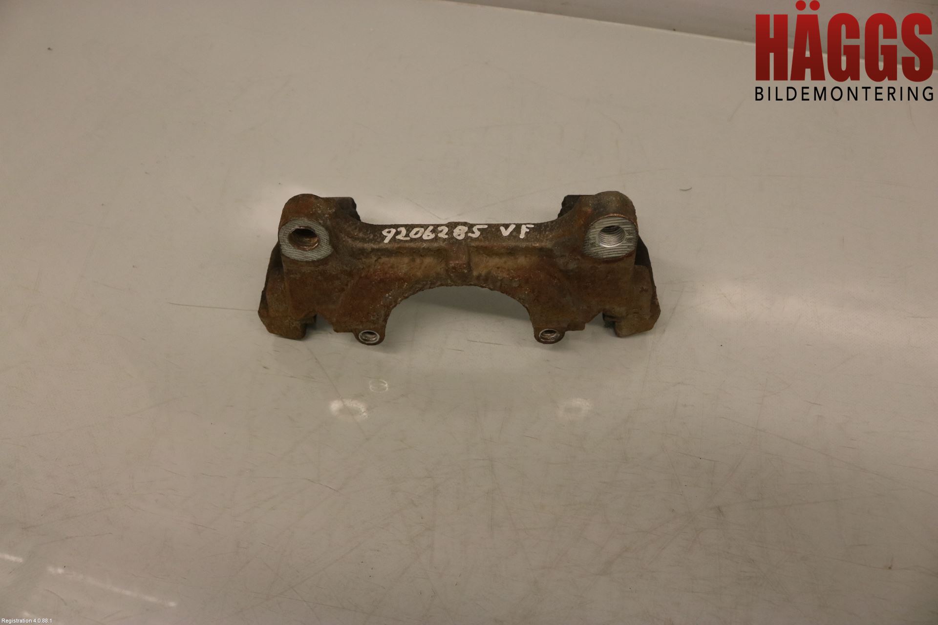 Audi Q3 8U 12-18 Bromsokshållare