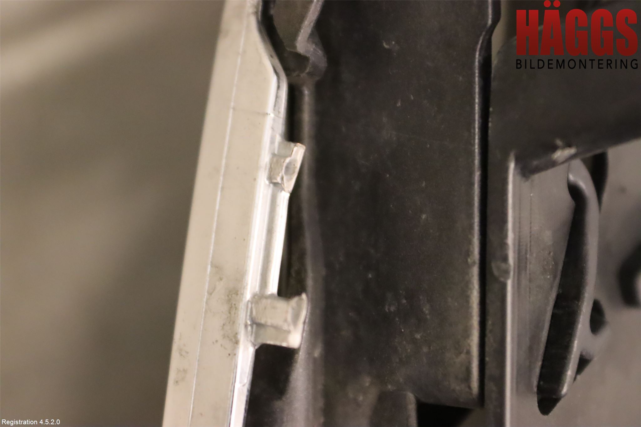 Lexus NX 300h 15-21 Grill Komp