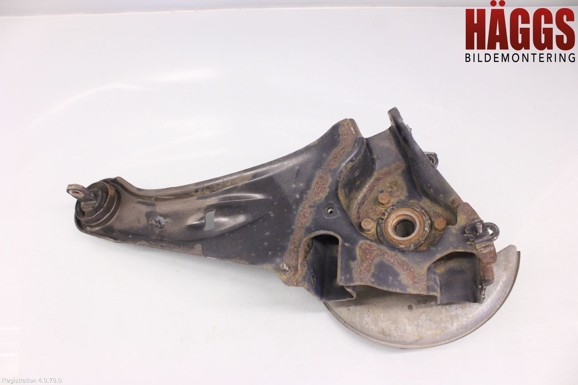 Mitsubishi OUTLANDER 13-21 Bärarm Bak Höger